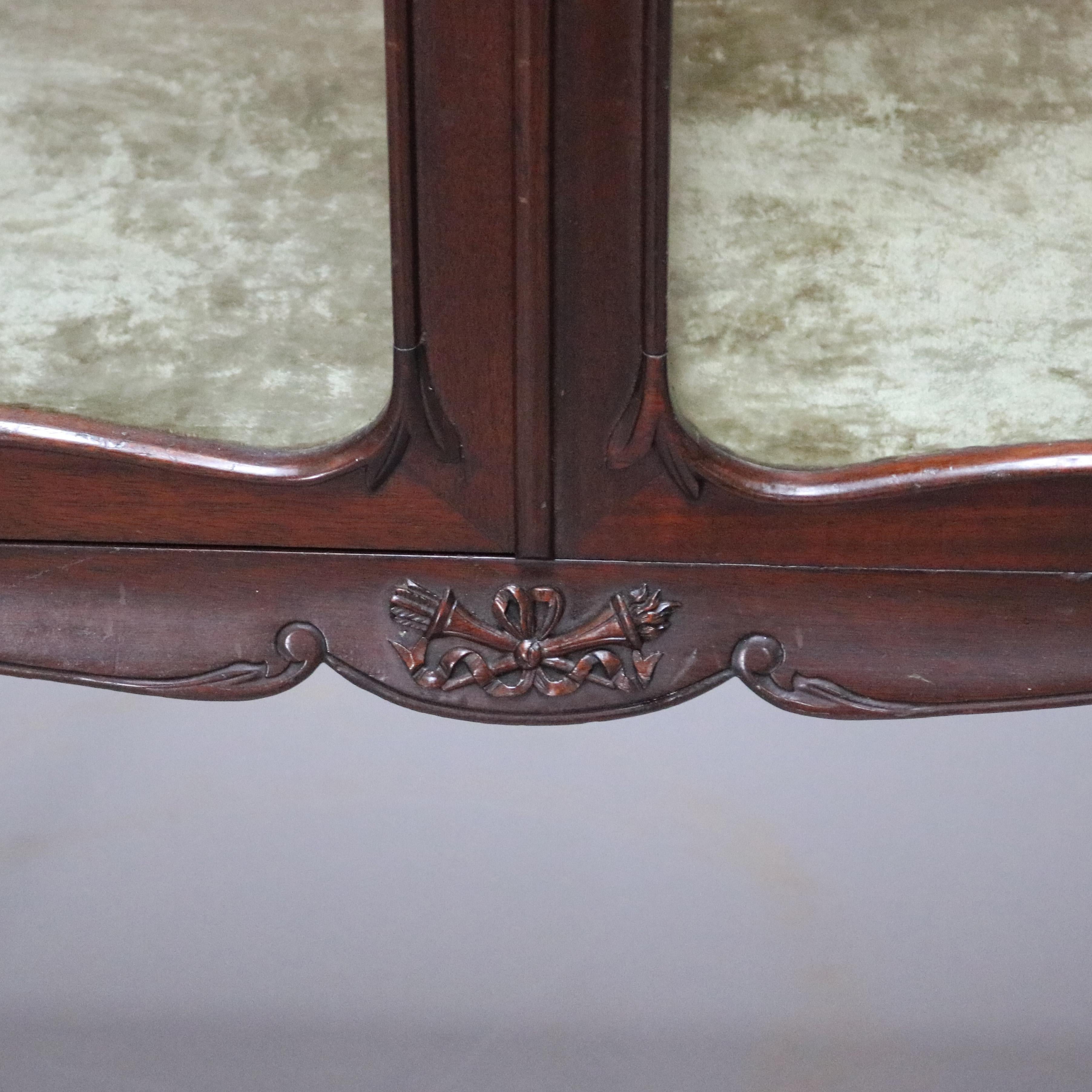 American Antique R. J. Horner Carved Mahogany 2 Door Louis XV Style Vitrine, circa 1890