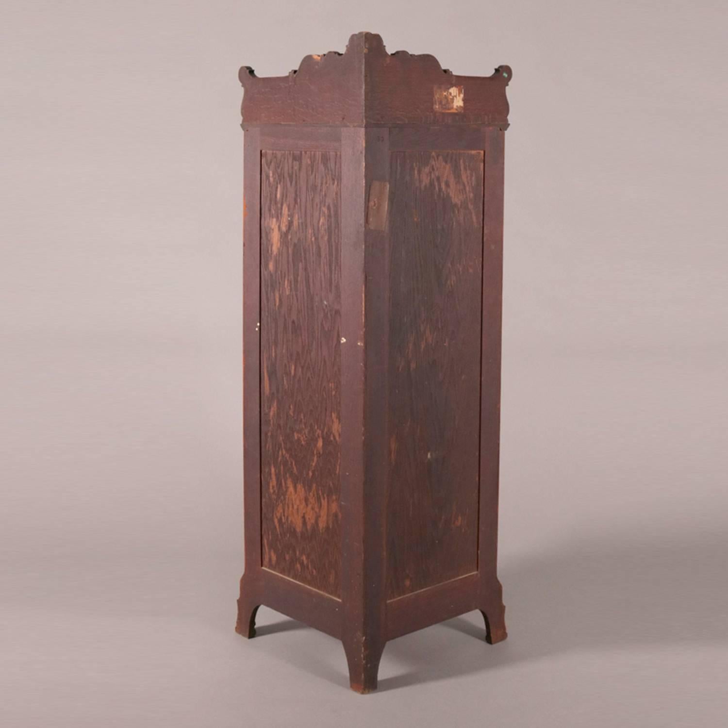 Antique R. J. Horner School Carved Oak Bow Front Corner China Cabinet circa 1910 In Good Condition In Big Flats, NY