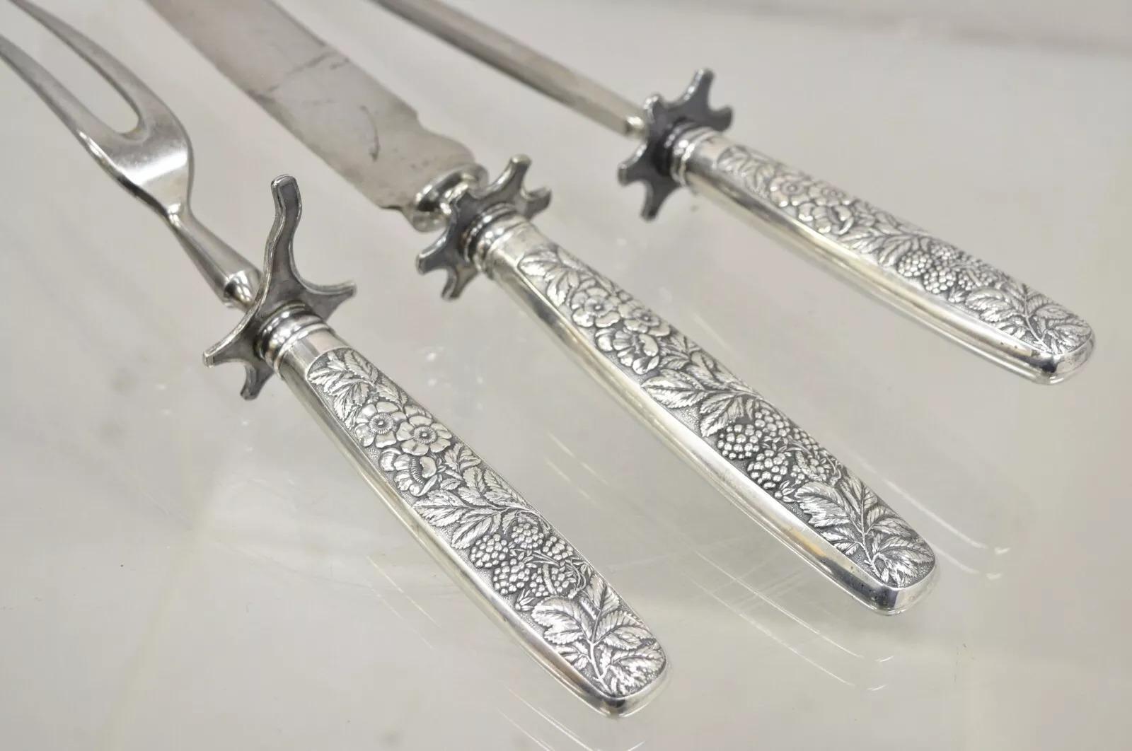 20th Century Antique R Wallace & Sons Victorian Silver Plated Repousse Meat Carving Set - 3Pc For Sale