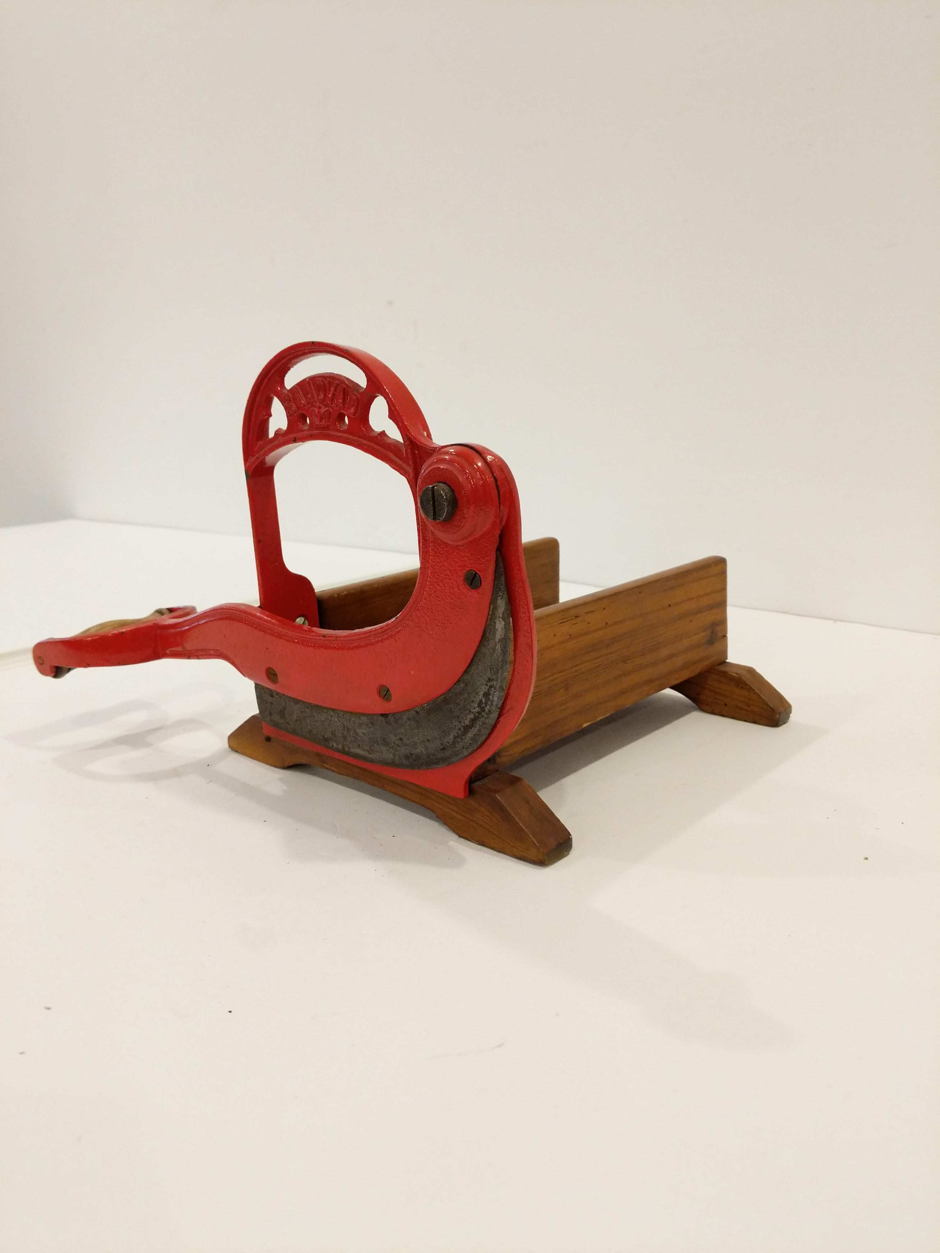 Antique Raadvad Bread Slicer In Good Condition For Sale In Gardiner, NY