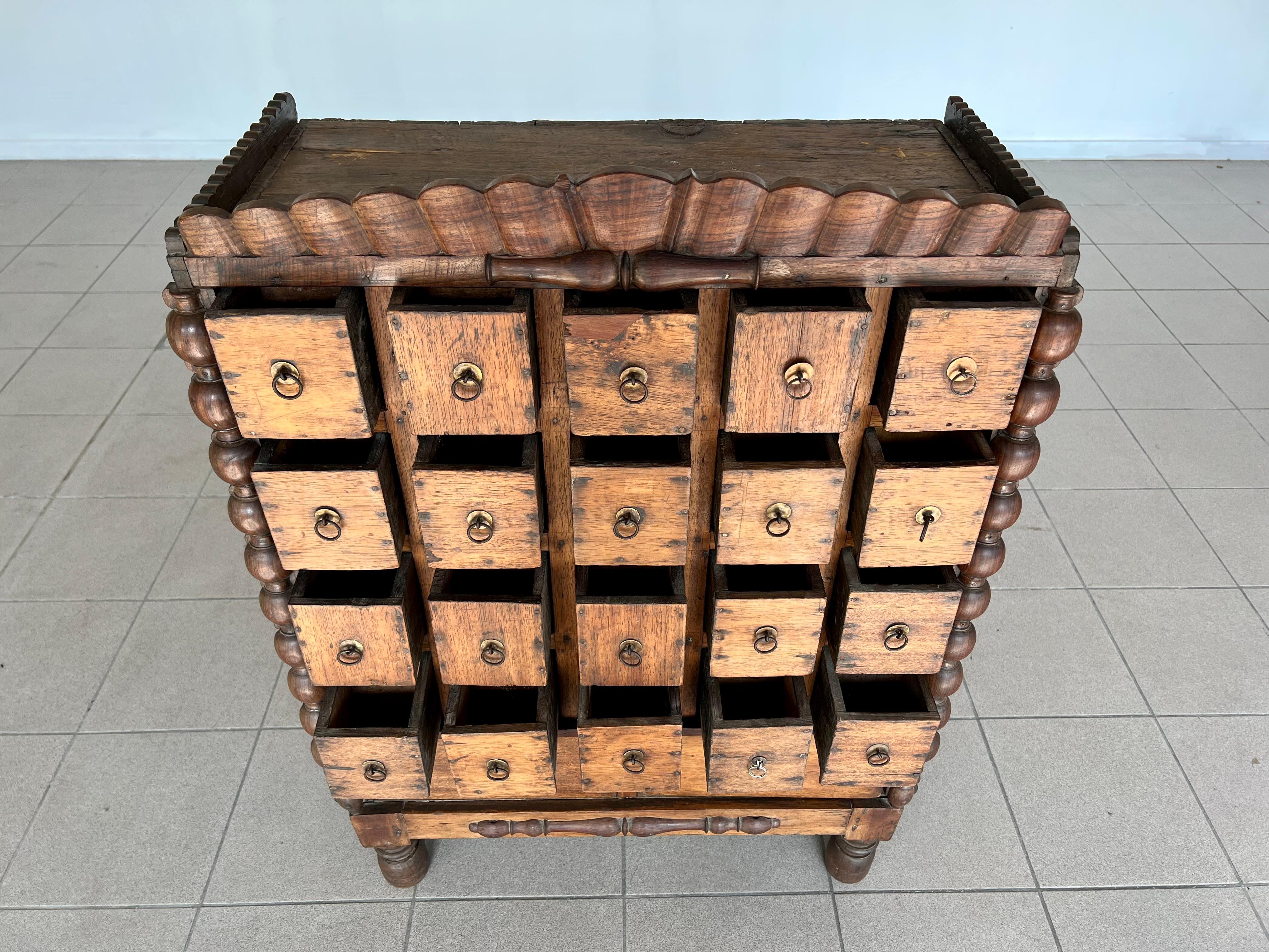 Antique Rajastan Apothecary or Jewelry Chest of Drawers In Good Condition In Bridgeport, CT