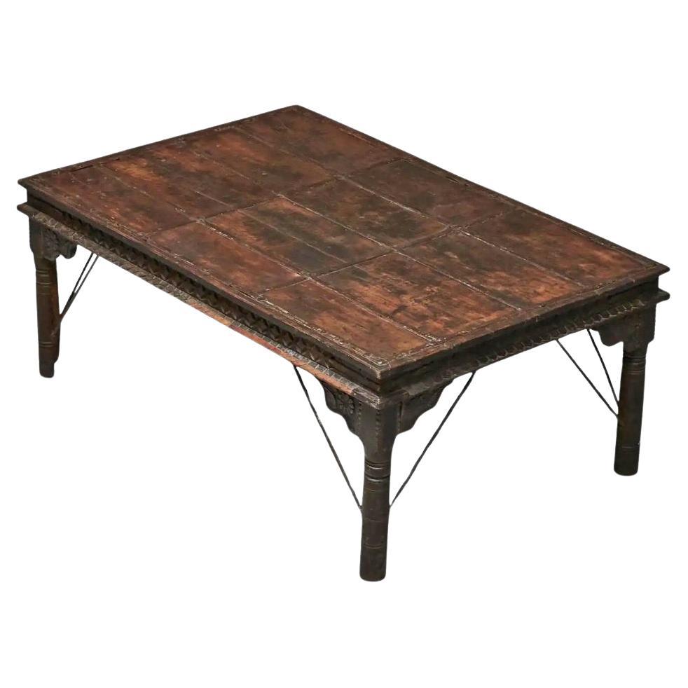 Table de salle à manger ancienne de cour du Rajasthan 19ème siècle