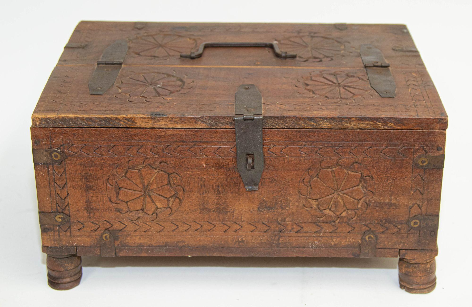 Antique Rajasthani Footed Chest Box India 1900's For Sale 12