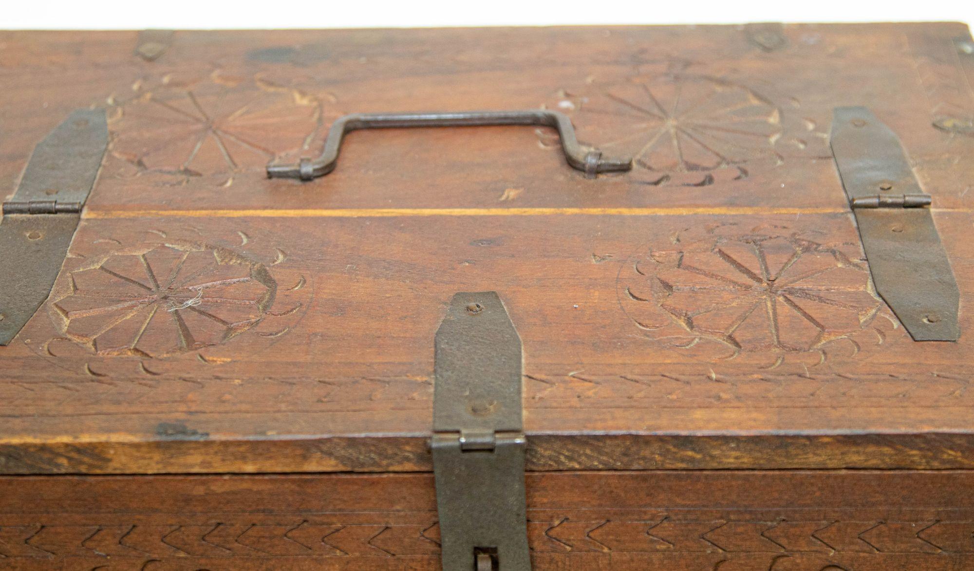 Hand-Carved Antique Rajasthani Footed Chest Box India 1900's For Sale