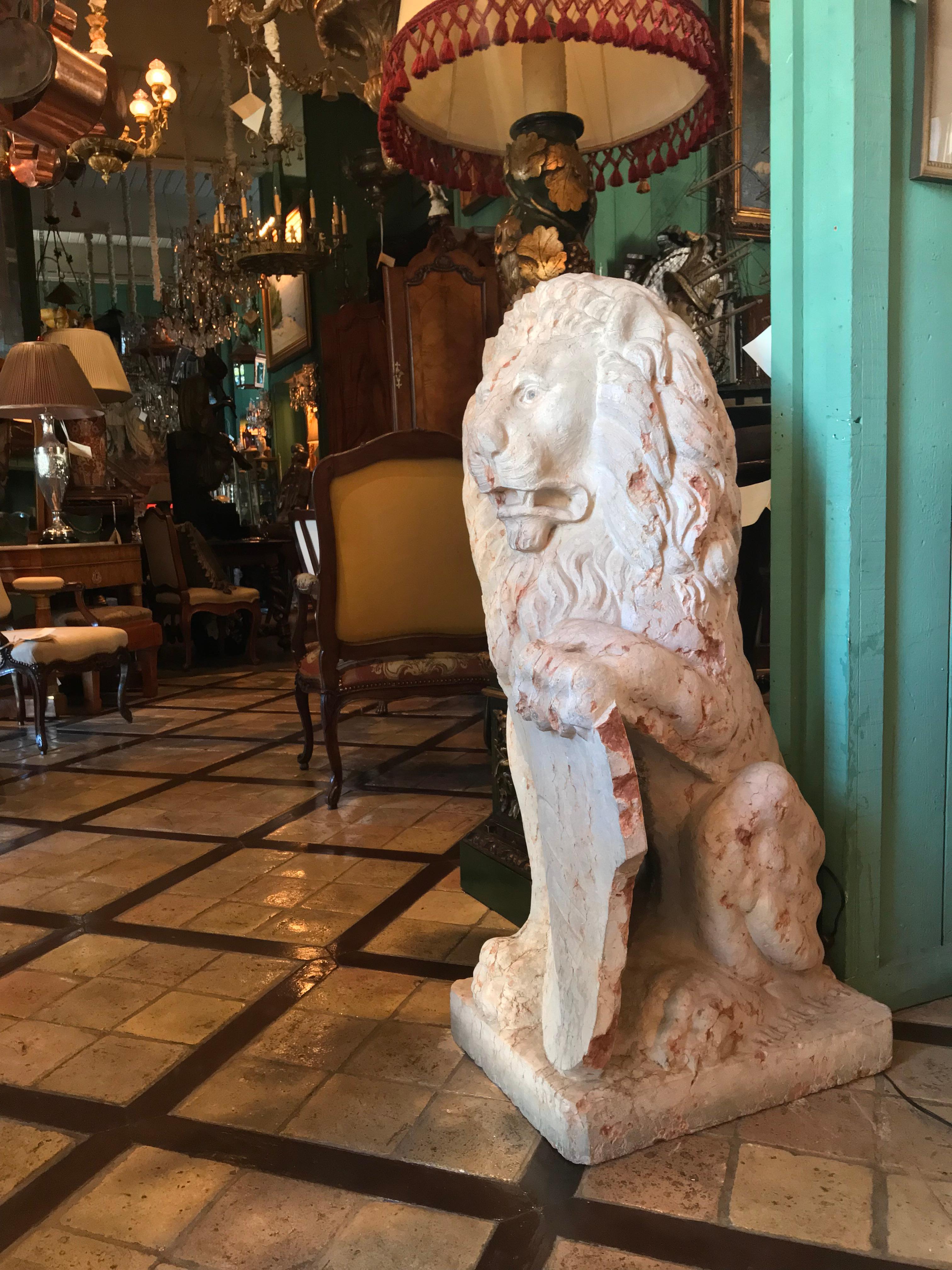 Pierre Pair 18th C. Carved Marble Terracotta Figures Lions Sculptures Garden Statues LA en vente