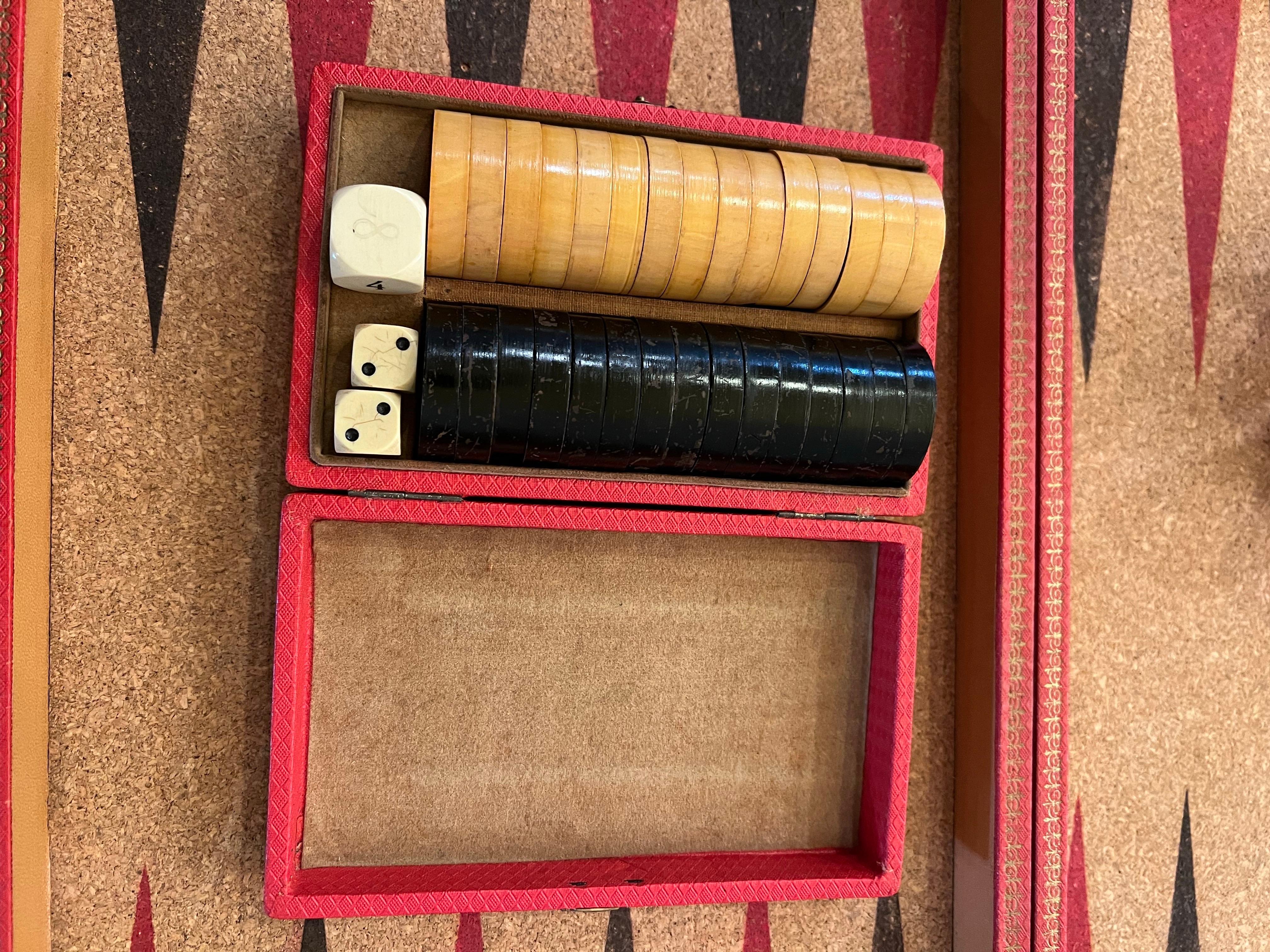 Americano Antico e raro set da Backgammon con tavola di sughero e chips di Wood Potafolio in vendita