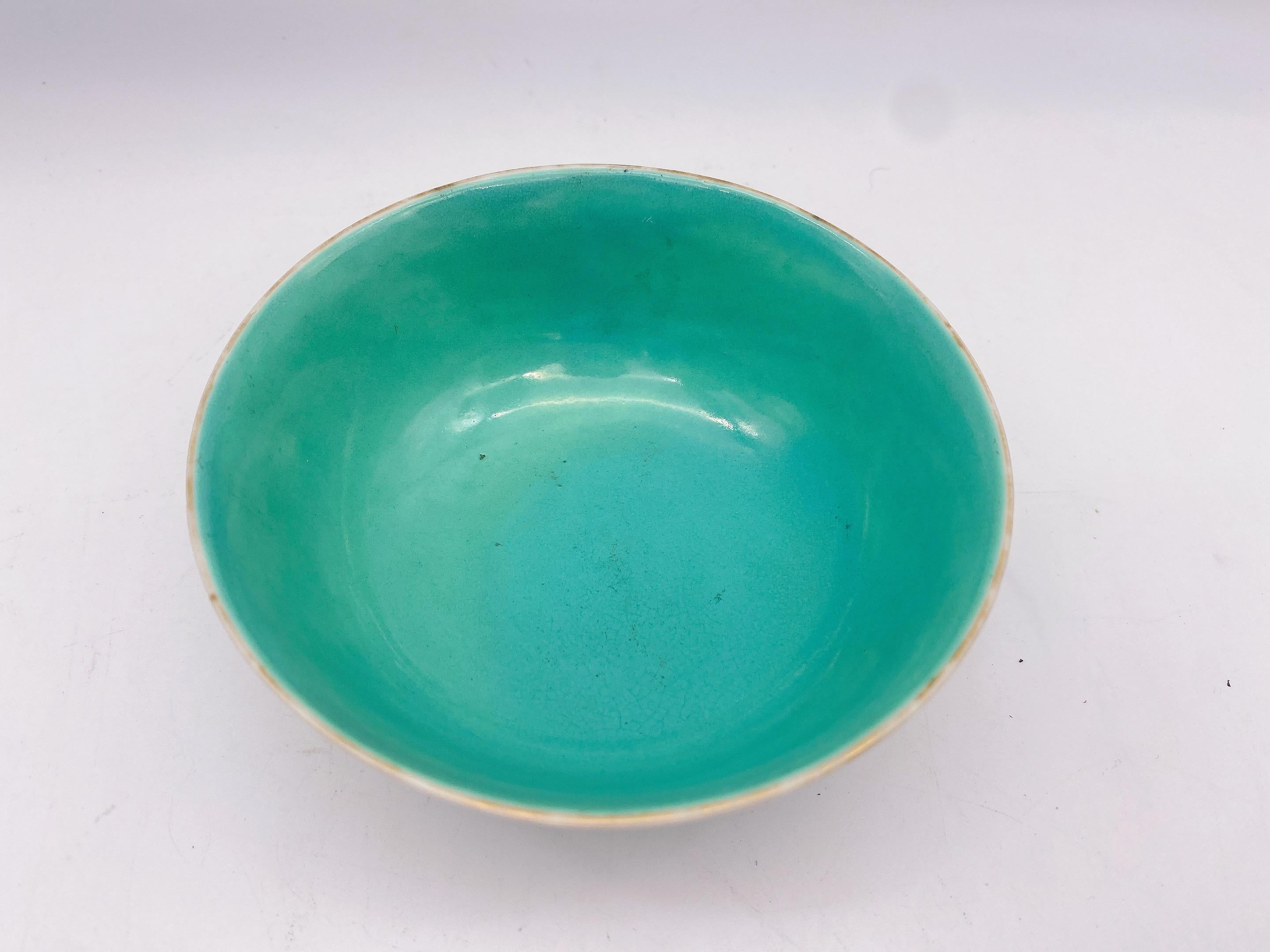 Antique Rare Chinese Enameled Famille Rose Porcelain Bowl For Sale 8