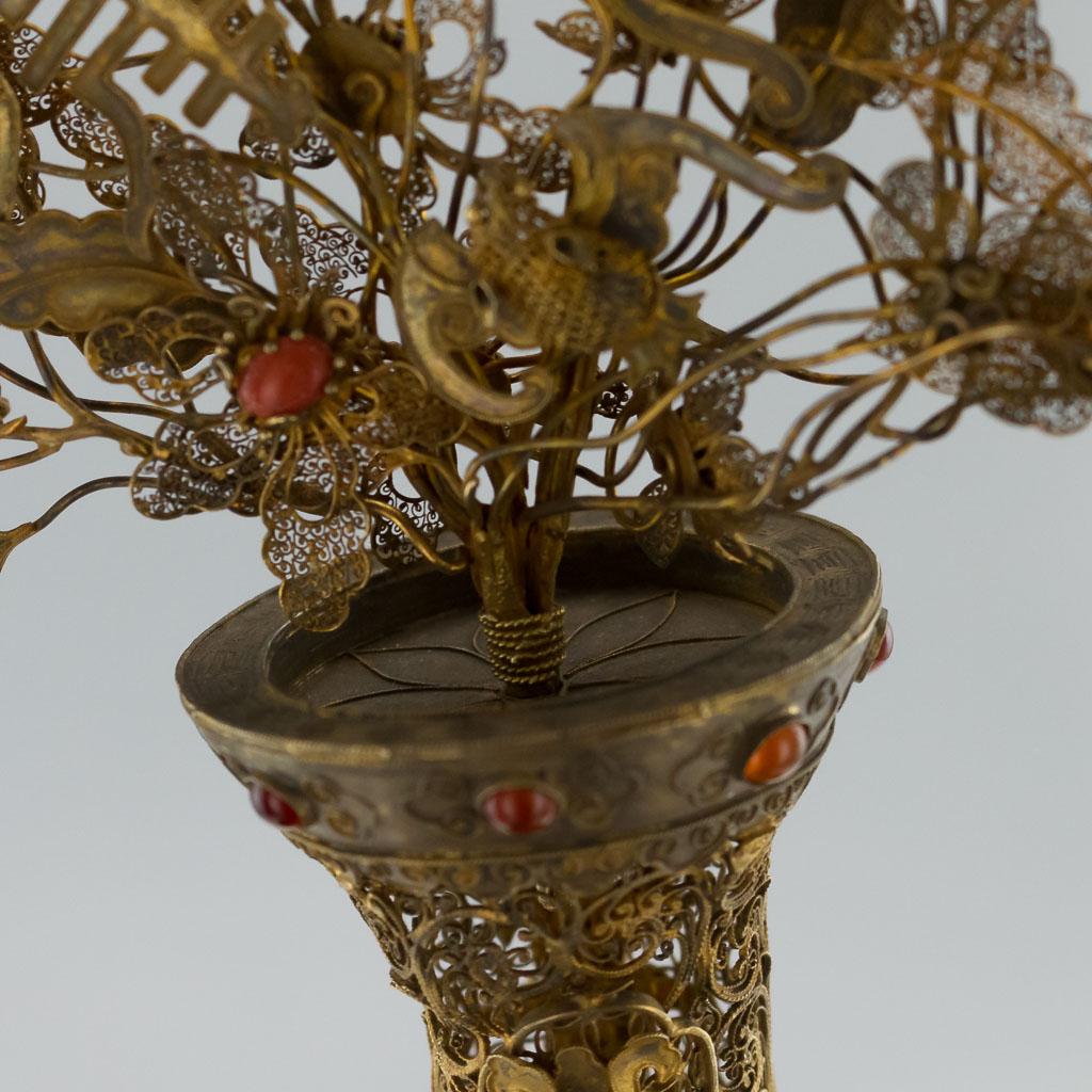 Antique Rare Chinese Silver Gilt Filigree and Gem Set Vase, circa 1760 7