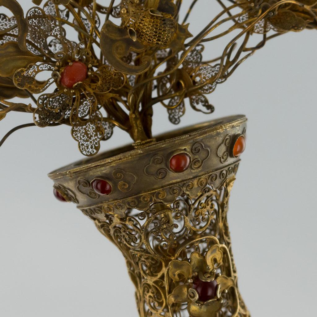 Antique Rare Chinese Silver Gilt Filigree and Gem Set Vase, circa 1760 11