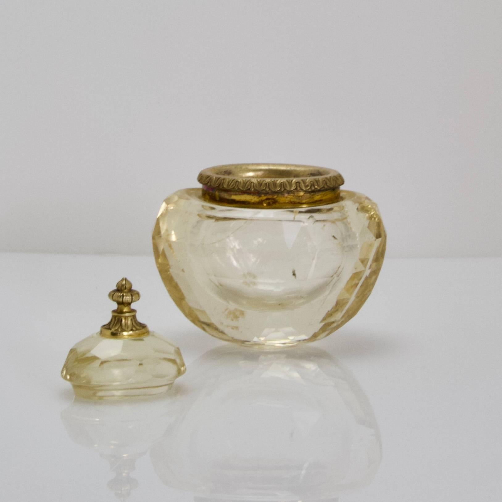 Early 19th Century Antique Rare Citrine and Vermeil Perfume Bottle Made in Paris, circa 1810 For Sale