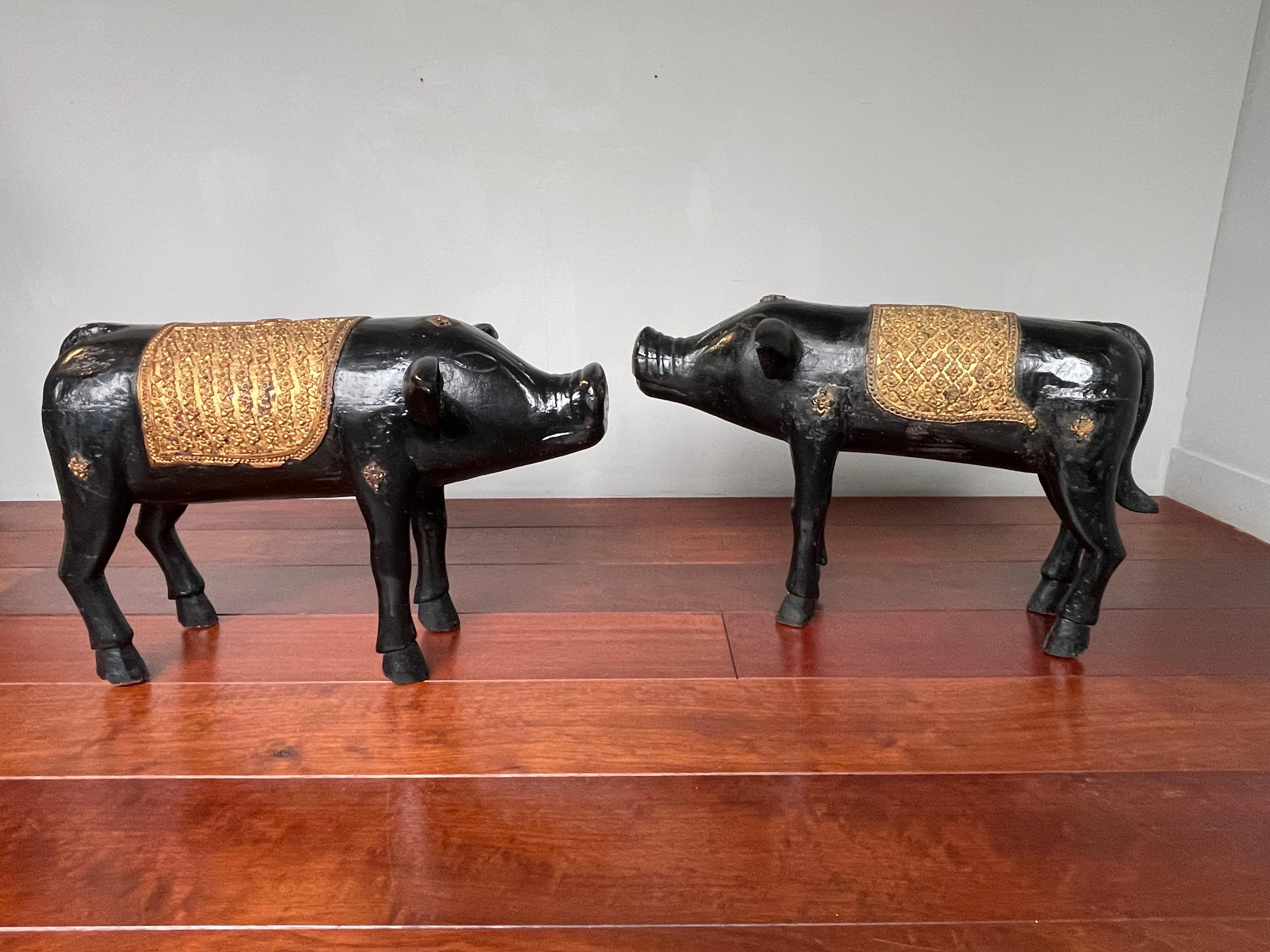 Antique, Rare & Decorative Pair of Hand Carved and Hand Painted Pig Sculptures 2