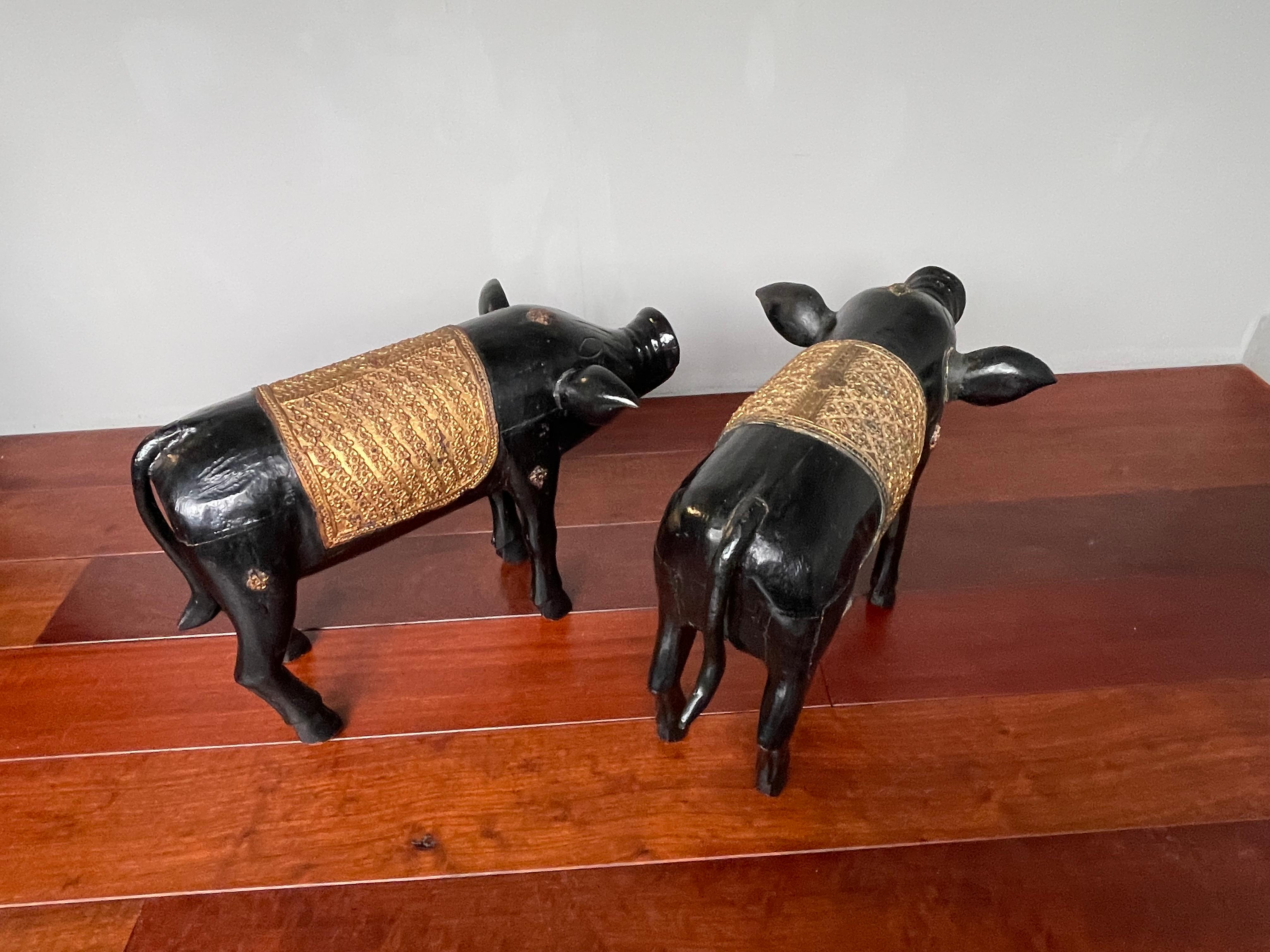 Antique, Rare & Decorative Pair of Hand Carved and Hand Painted Pig Sculptures 3