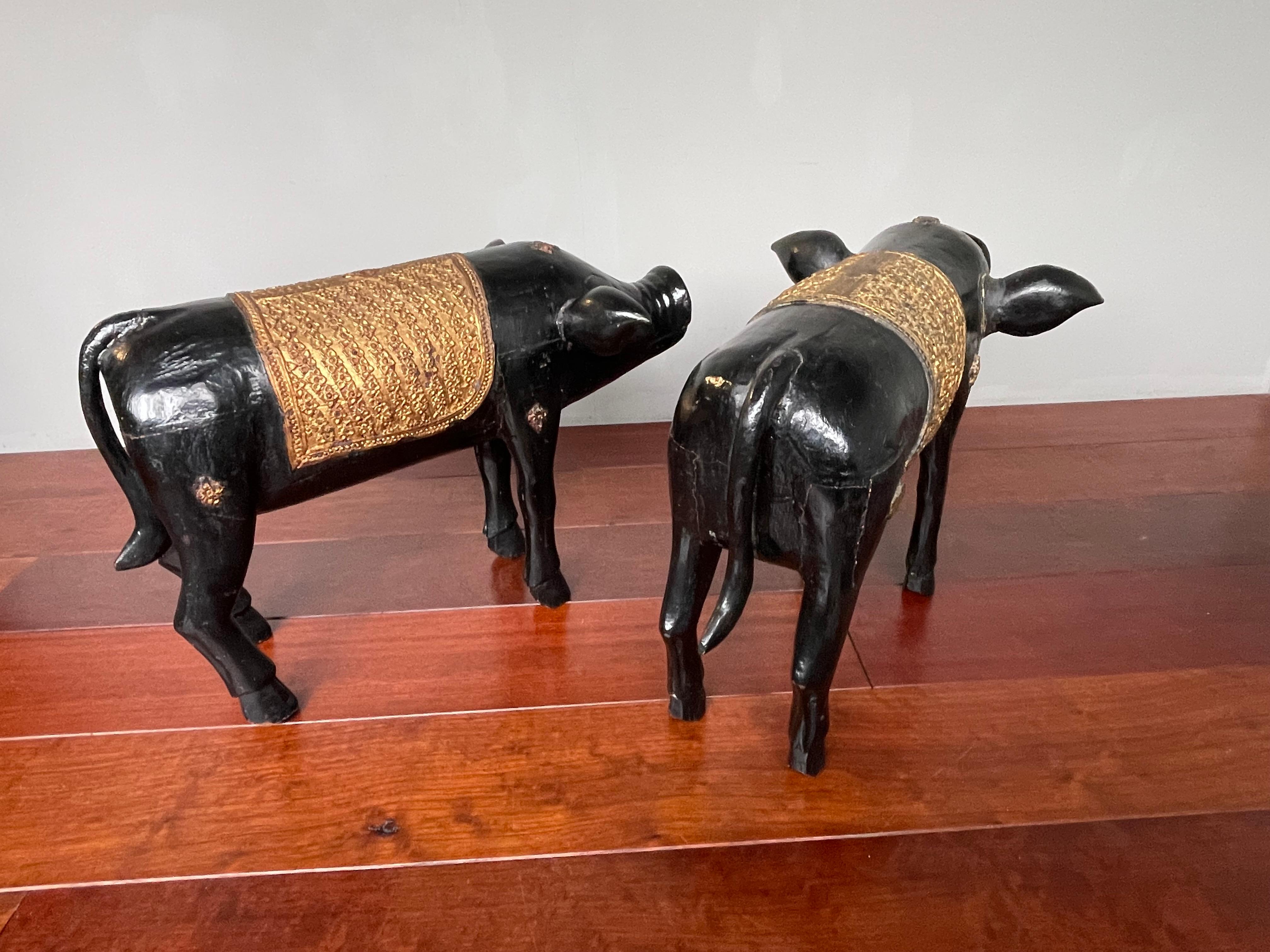 Antique, Rare & Decorative Pair of Hand Carved and Hand Painted Pig Sculptures 5