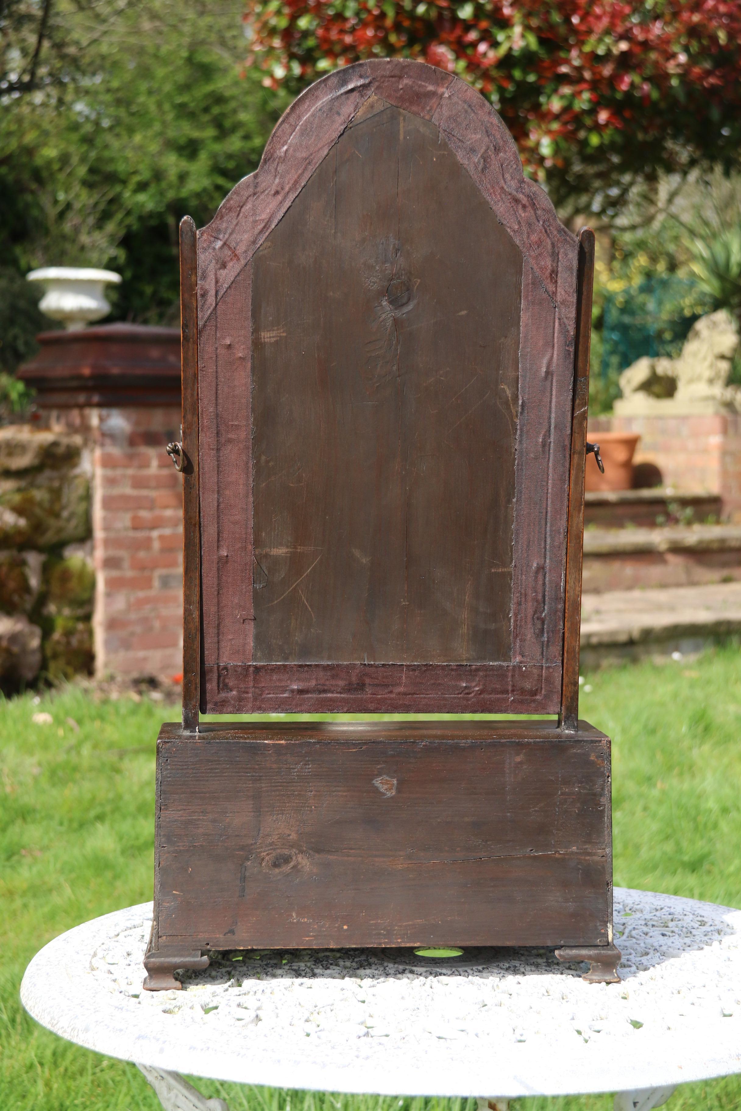 Walnut Antique rare early 18th century style figured walnut table mirror English C 1860 For Sale