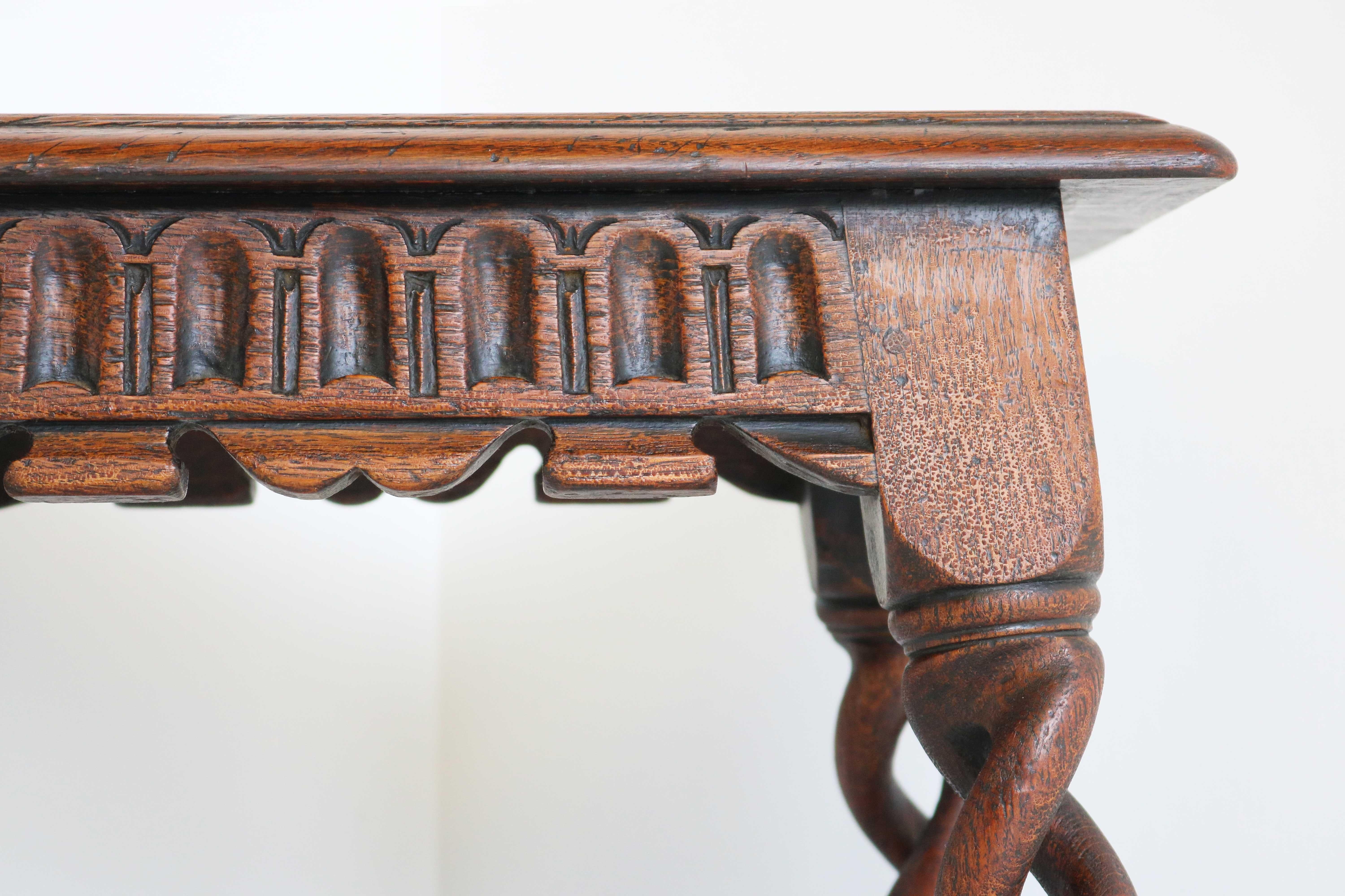 Jacobean Antique Rare English Open Barley Twist Splaying Legs Oak Hand Carved Joint Stool