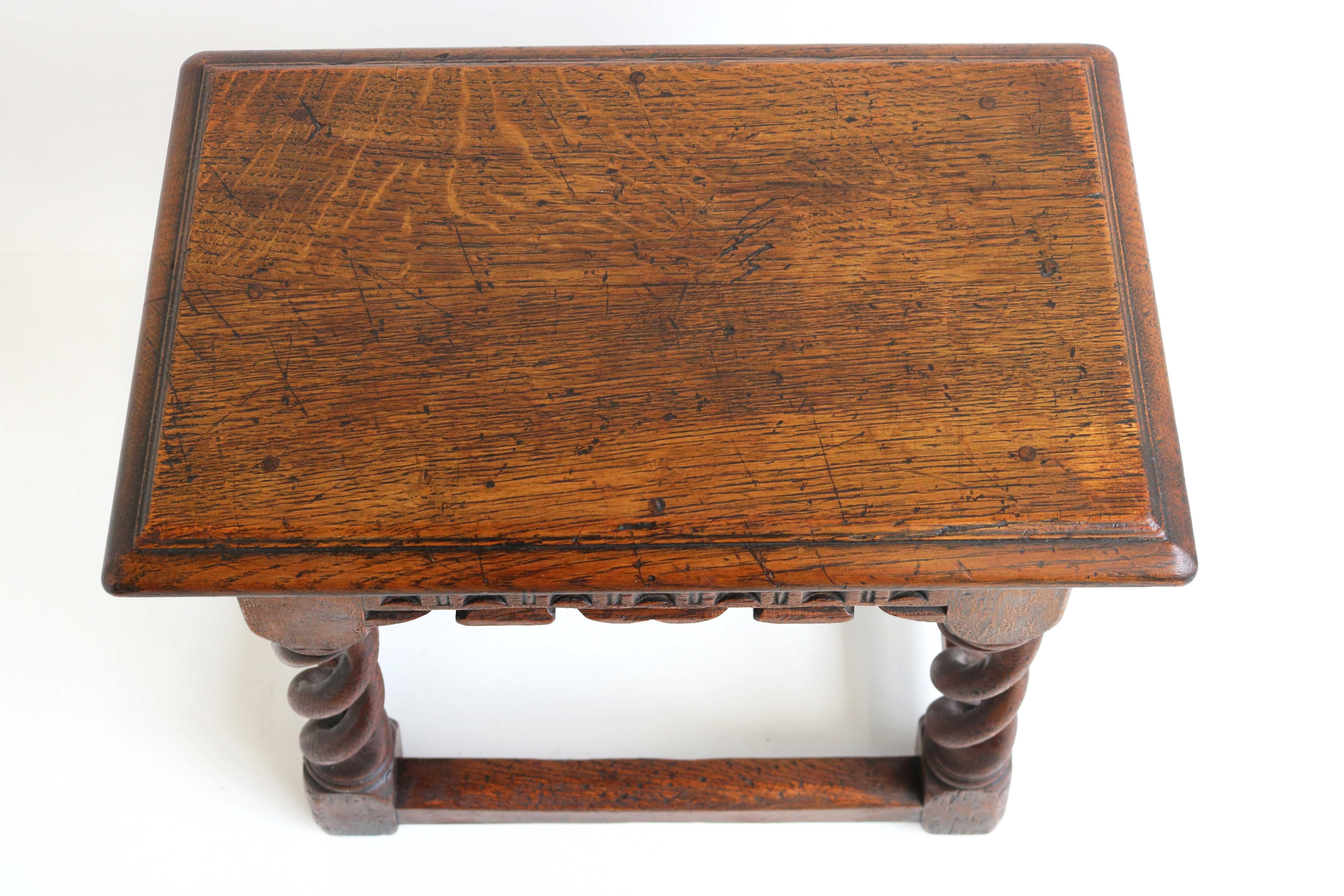 Hand-Carved Antique Rare English Open Barley Twist Splaying Legs Oak Hand Carved Joint Stool