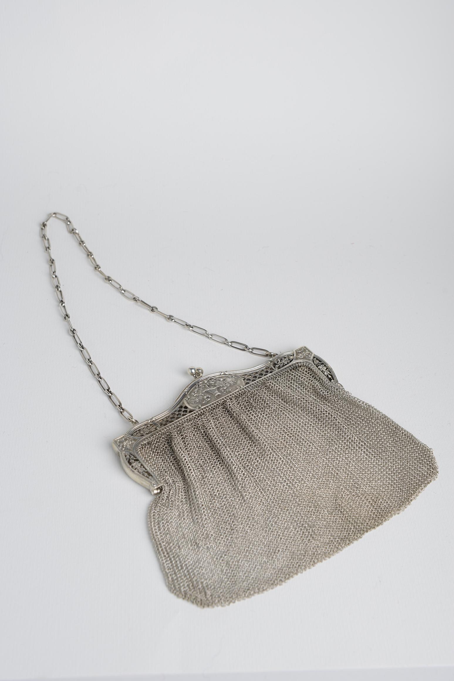 Italian Evening Silver Antique Handbag For Sale 2