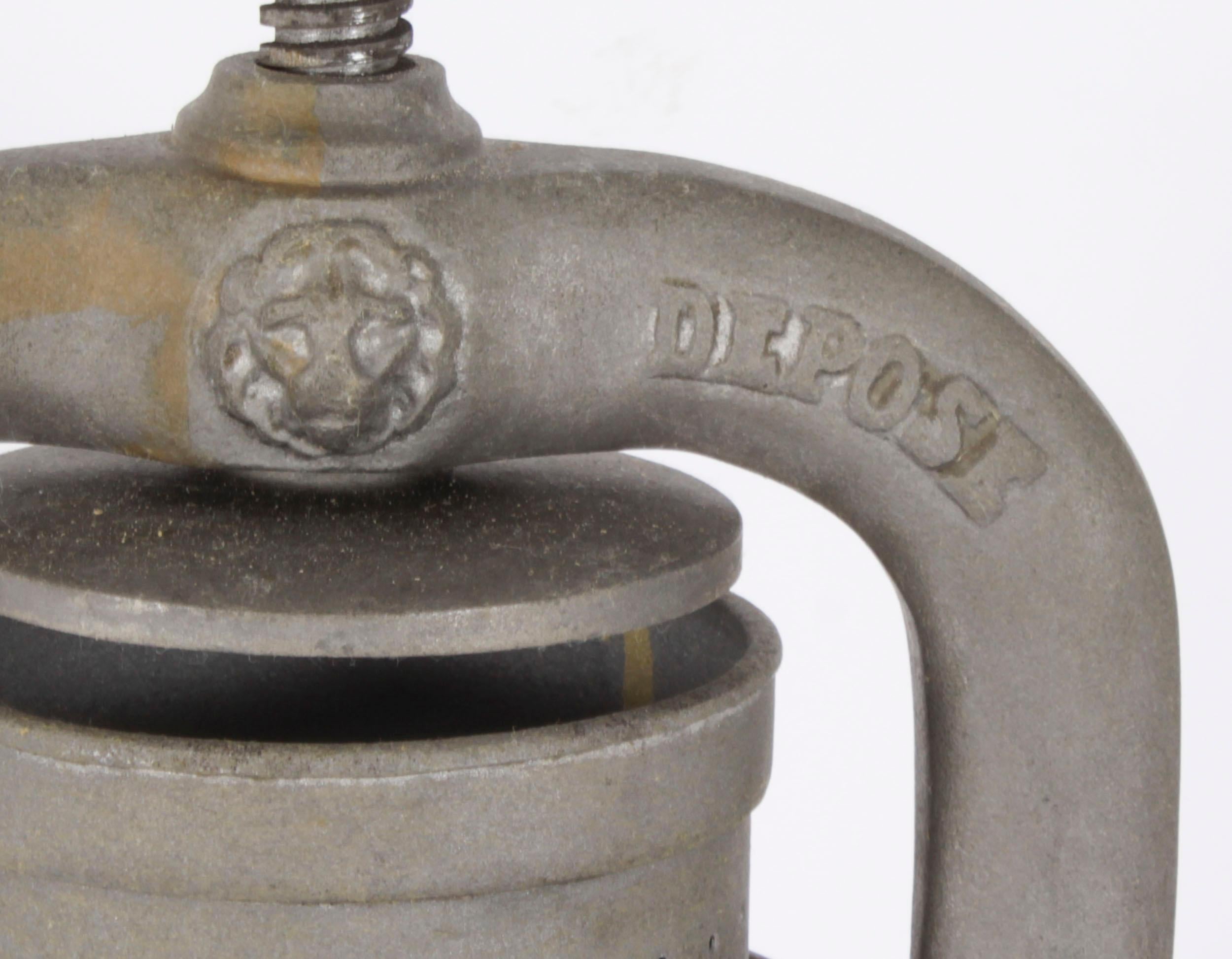 Antique Rare French Iron & Bronze Duck Press 19th Century For Sale 7