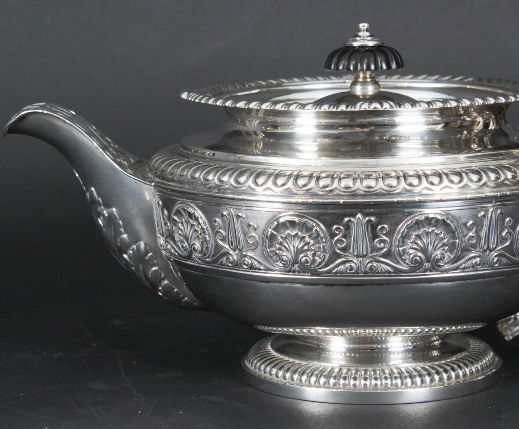Antigua y rara tetera georgiana de plata de ley de Paul Storr 1812 Siglo XIX Silver en venta