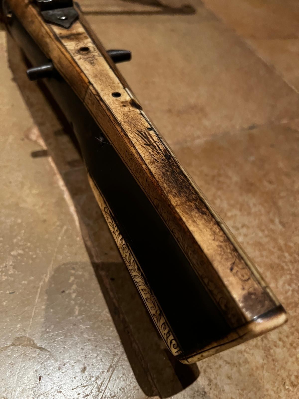 Allemand Arbalète gothique allemande rare et ancienne du début du 15e siècle en vente