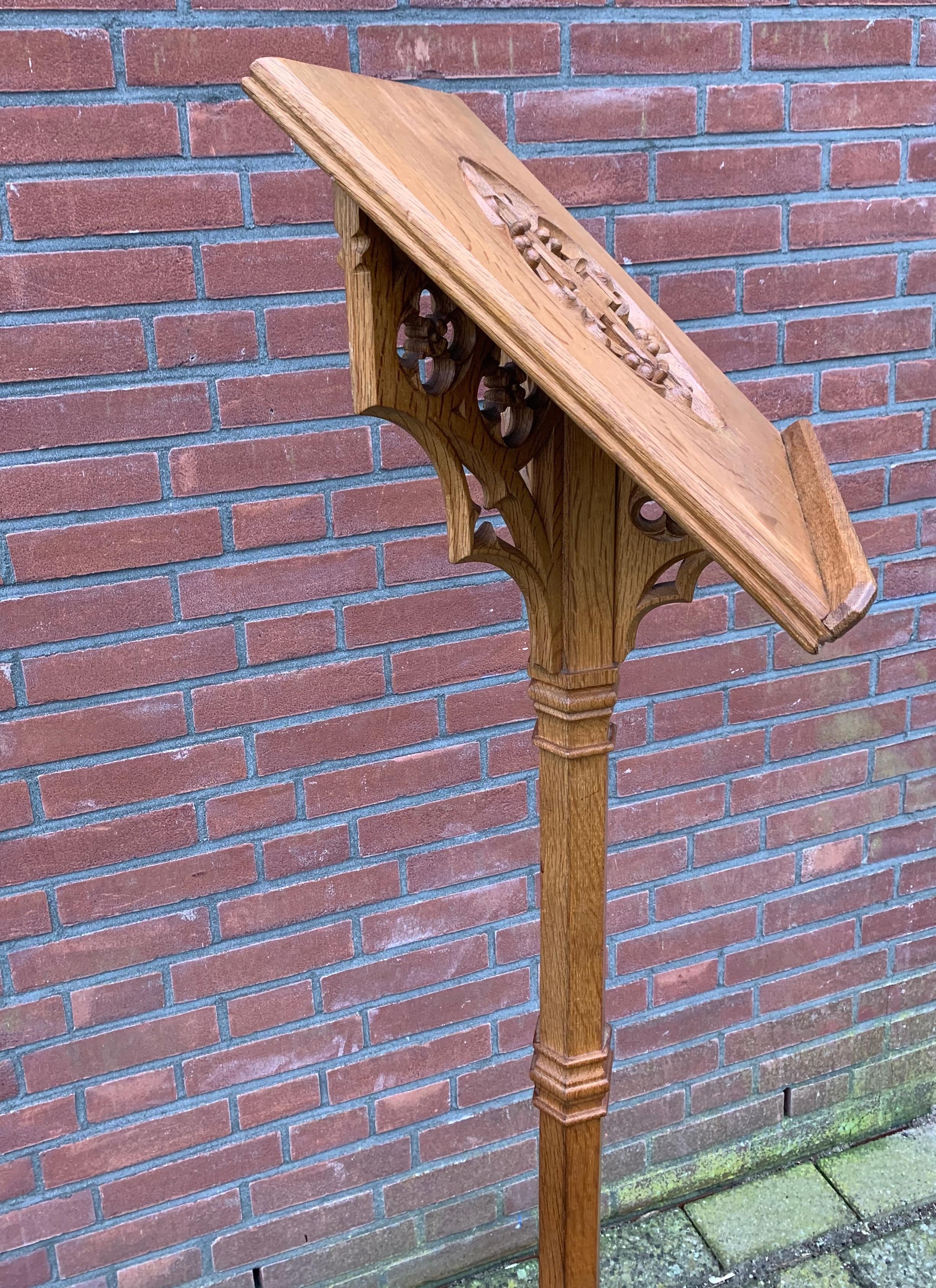 bible reading stand in church
