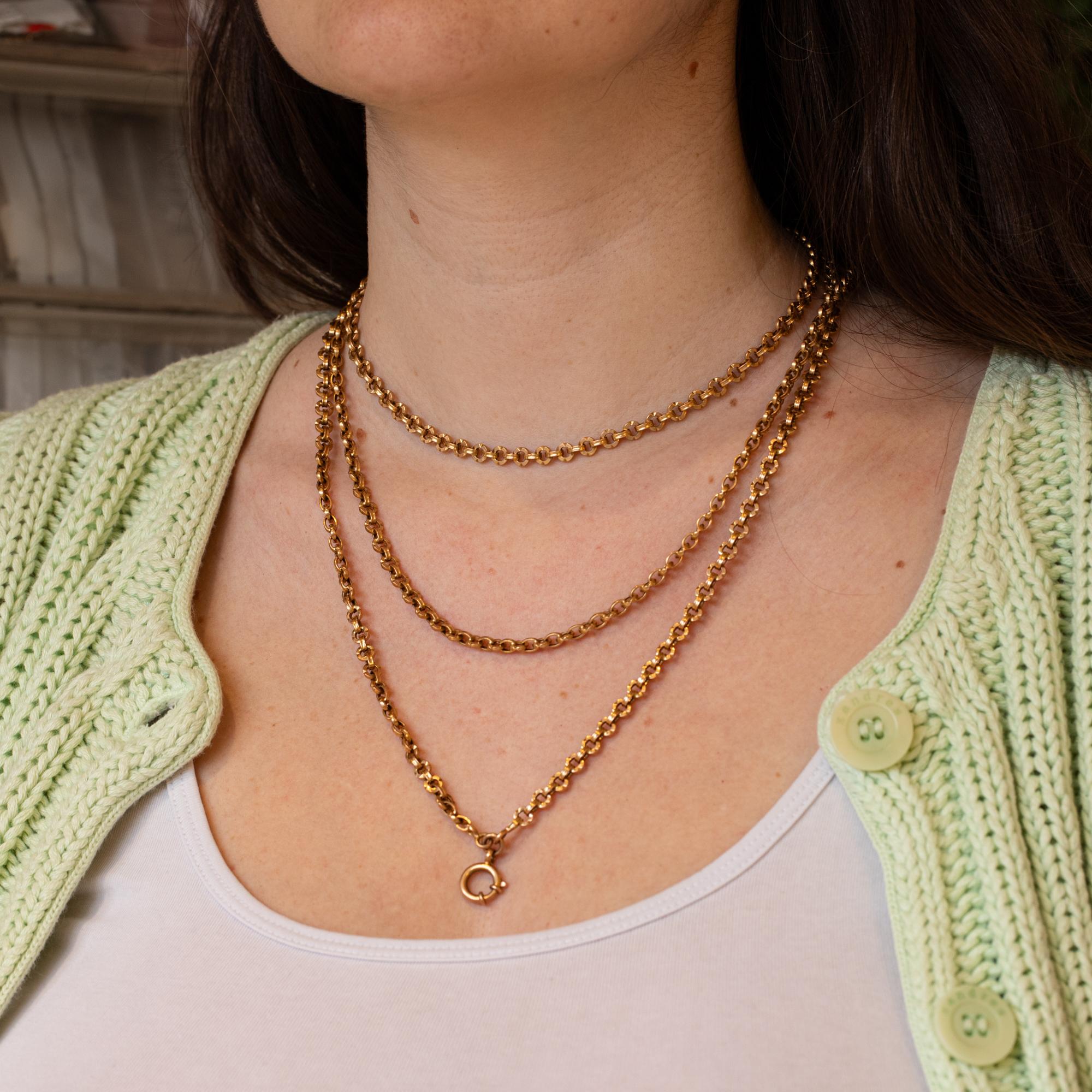 Antique Rare hollow long guard chain - early Victorian necklace - solid gold For Sale 3