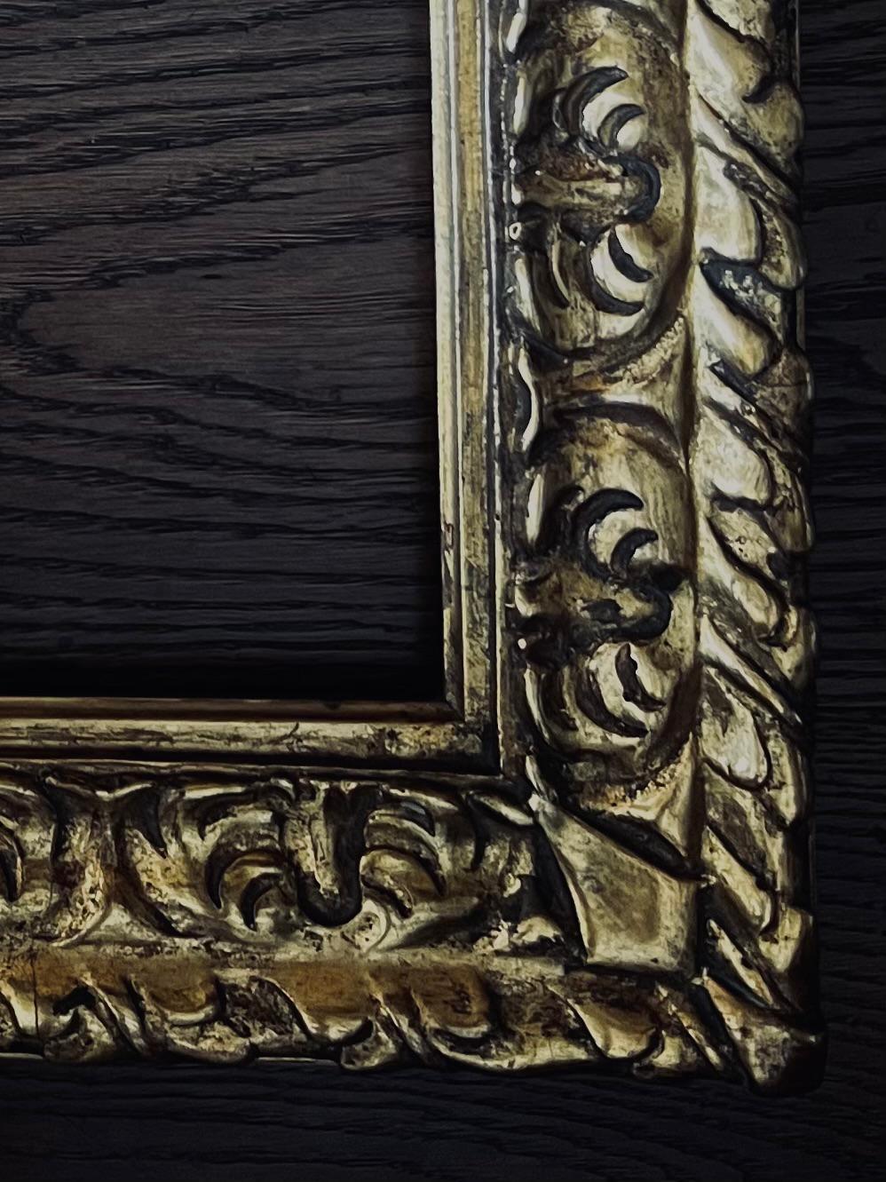 Renaissance Ancien cadre italien rare, doré et sculpté à la main, début du 17ème siècle en vente