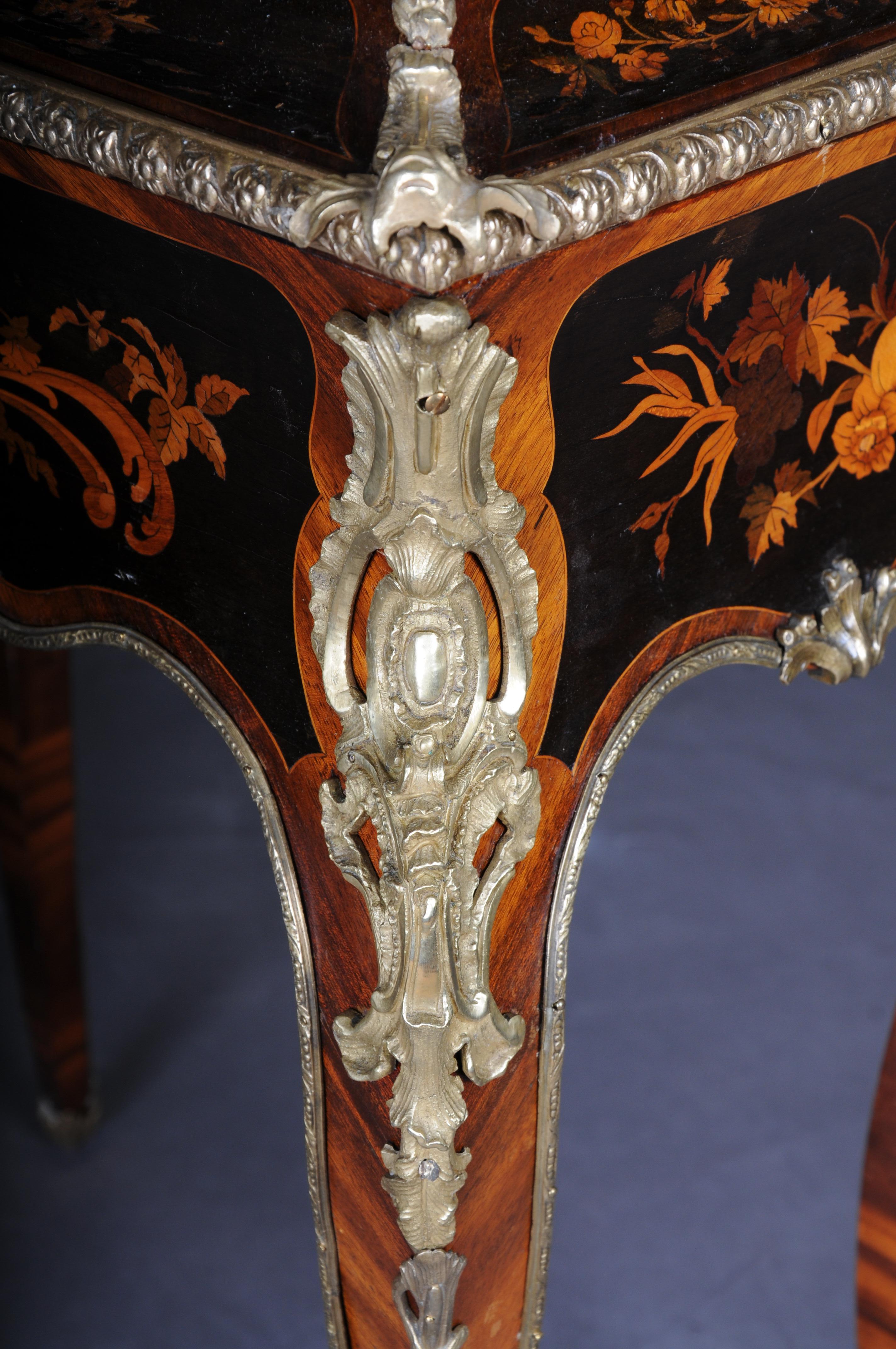 Antiker, seltener Jardiniere-Beistelltisch Napoleon III. im Angebot 6