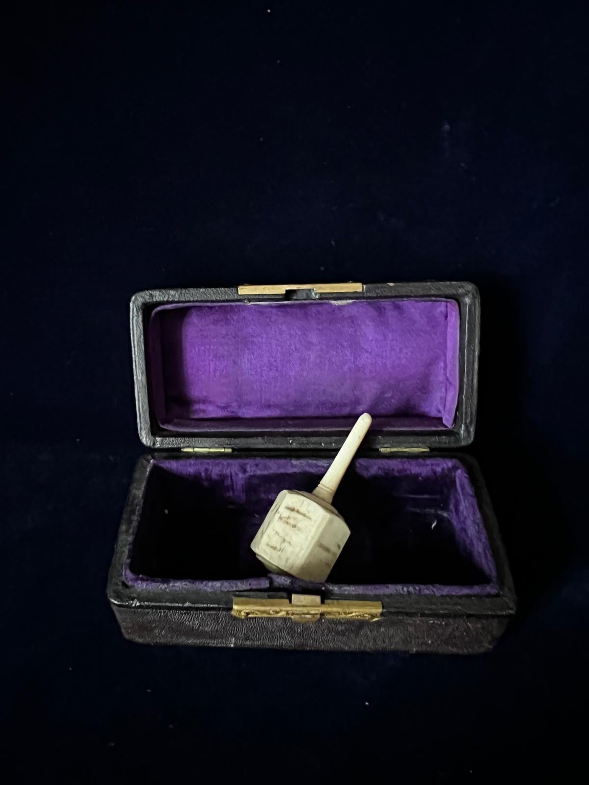 Bone Antique Rare Judaica Dreidel Germany 19th Century For Sale