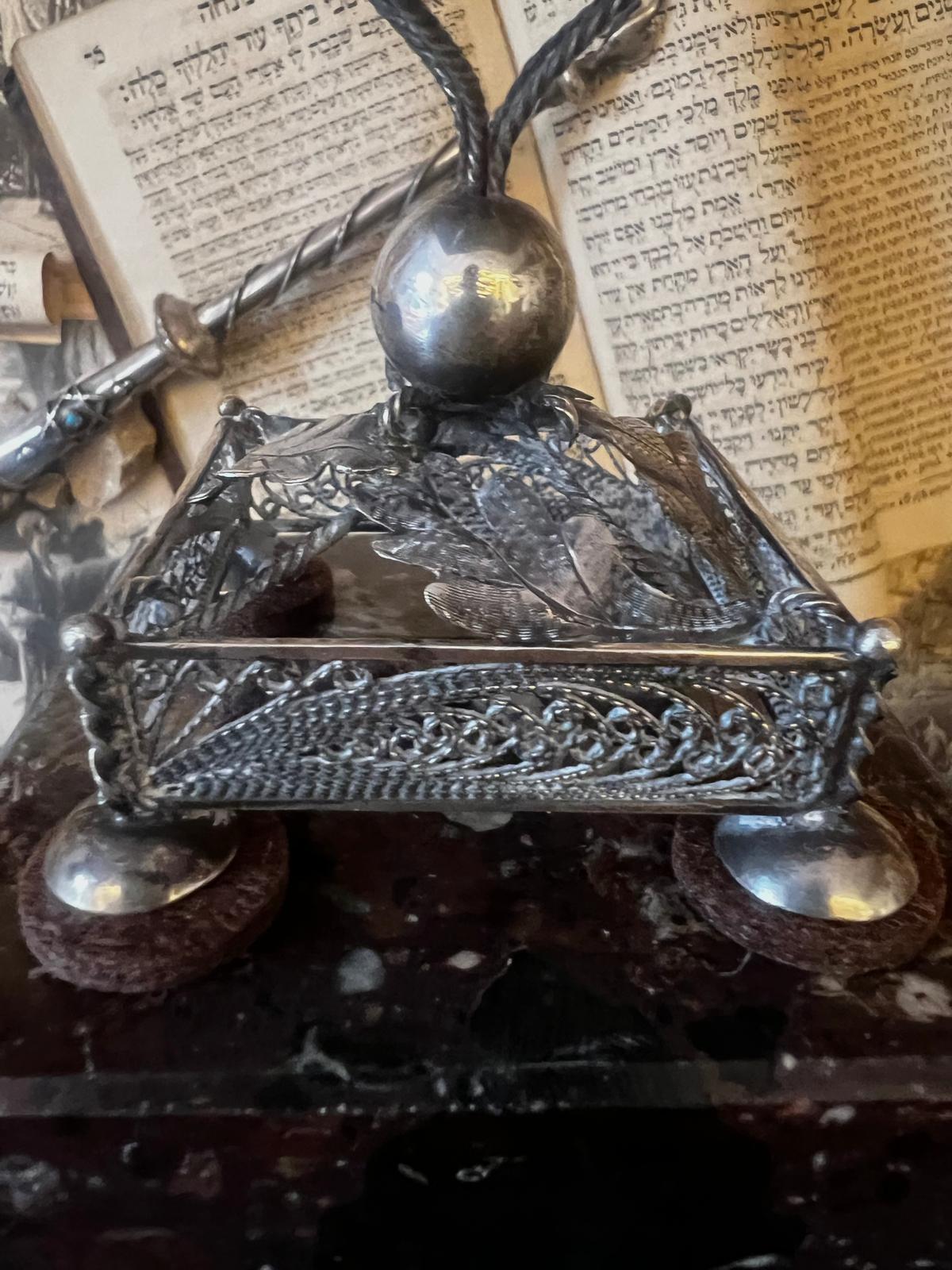 Antique Rare Judaica Silver Spice Tower 18th century Germany For Sale 4