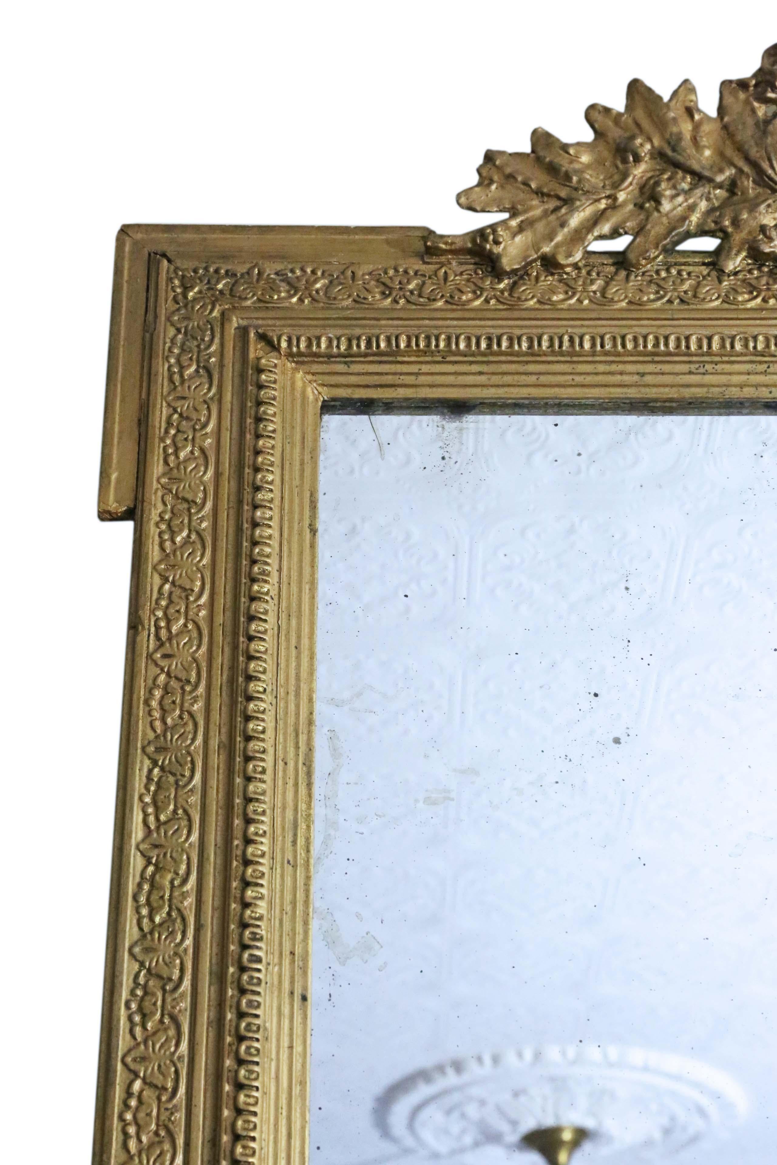Miroir Antique et rare grand miroir mural surmonté d'un manteau doré du 19ème siècle  en vente