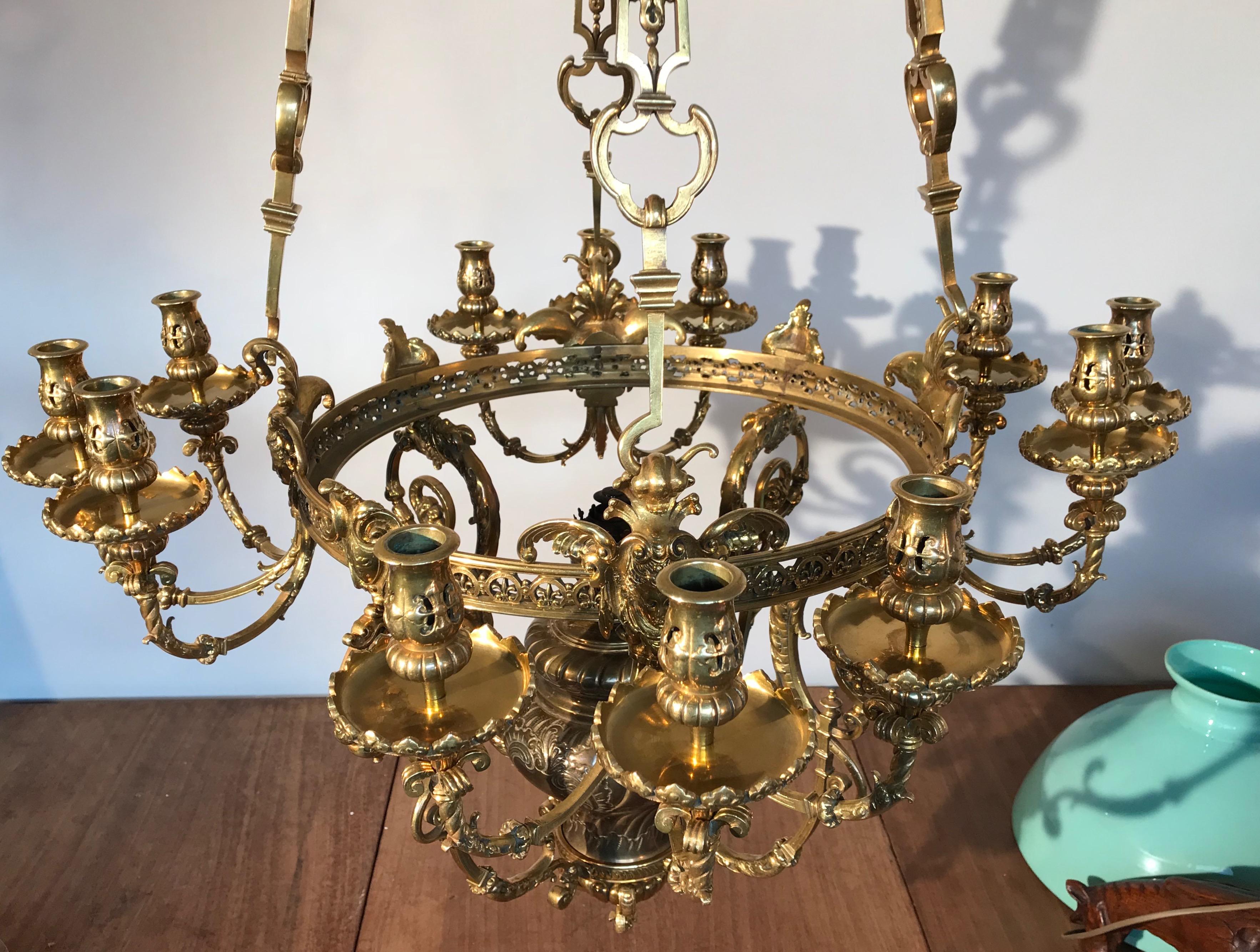 Monumental Large Neo Classical Gilt Bronze Sculptured Oil Lamp Chandelier  For Sale 8