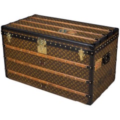 Vintage Louis Vuitton Steamer Trunk For Sale at 1stDibs