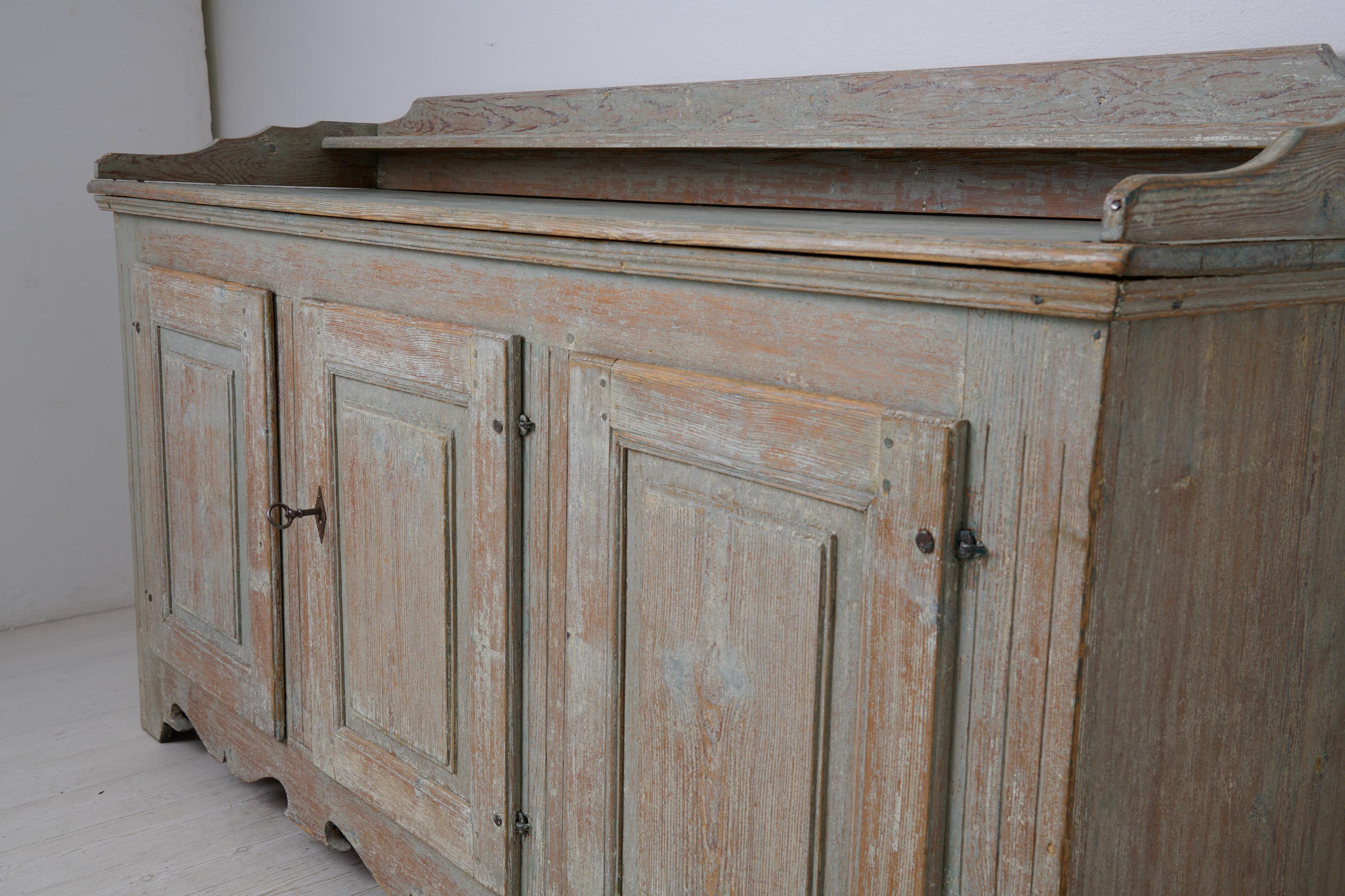 Antique Rare Low and Wide Northern Swedish Sideboard from the Gustavian Period For Sale 6