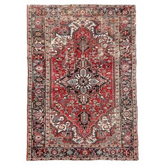 Tapis Heriz ancien rare de taille moyenne, circa 1930''s