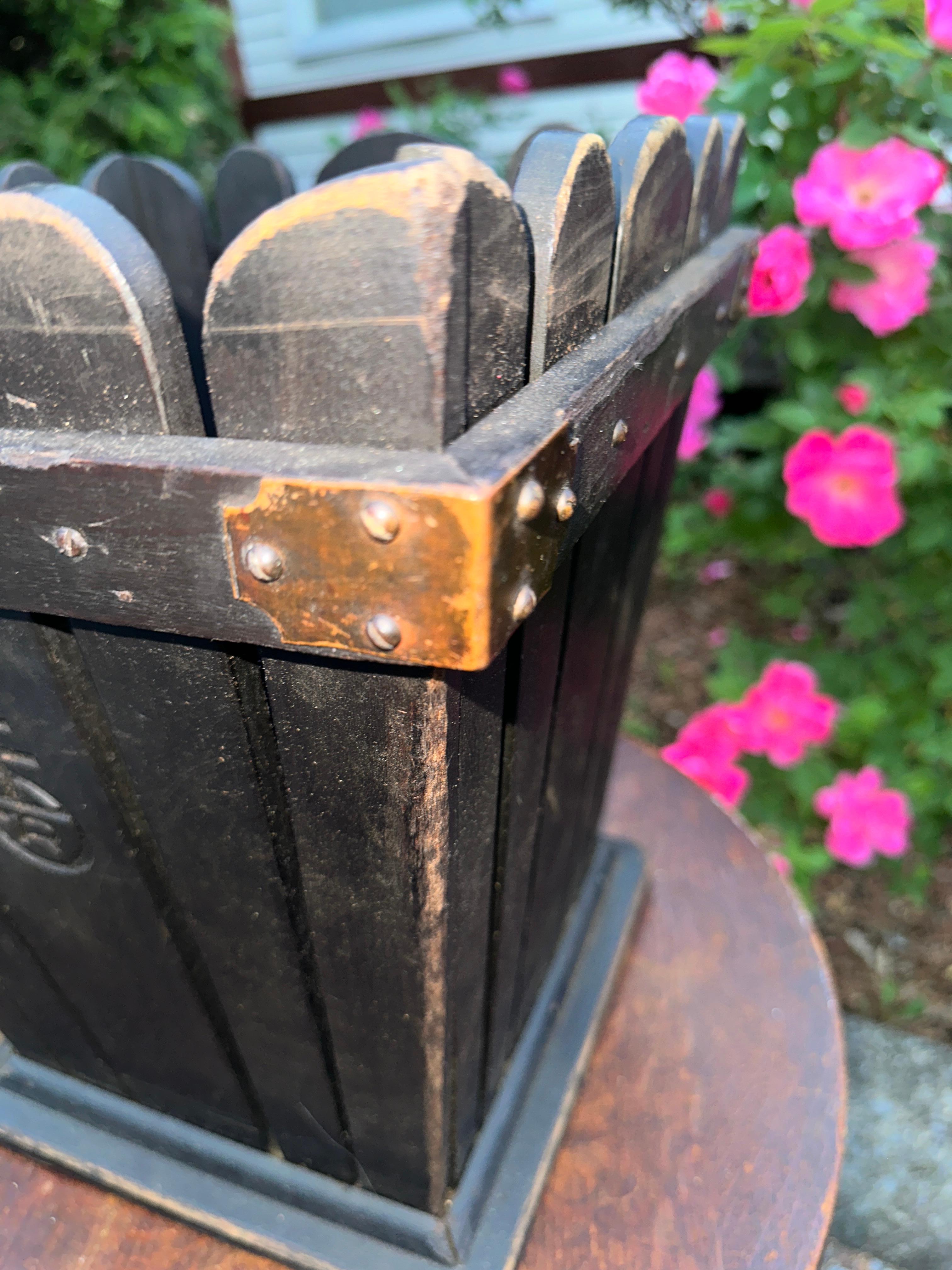Oak ANTIQUE rare 