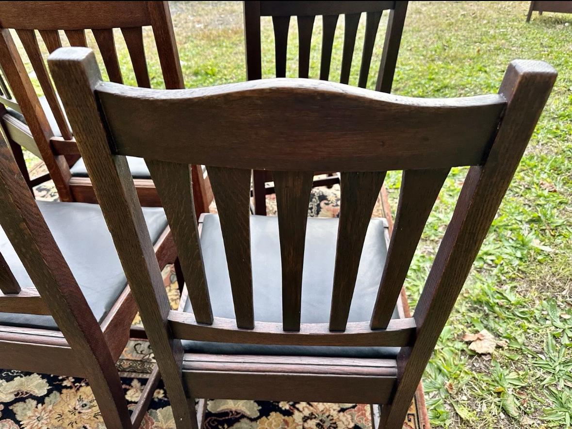 Antique Rare Set Of Seven (7) Gustav Stickley Bungalow Chairs circa 1901 - W7218 For Sale 3