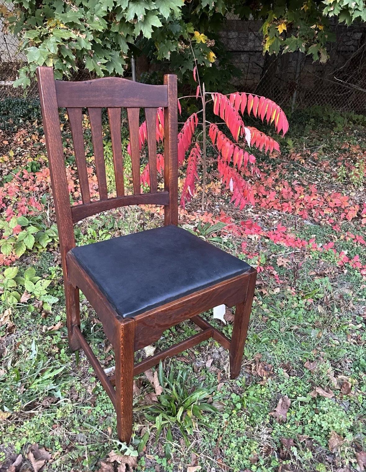 Antique Rare Set Of Seven (7) Gustav Stickley Bungalow Chairs circa 1901 - W7218 For Sale 10