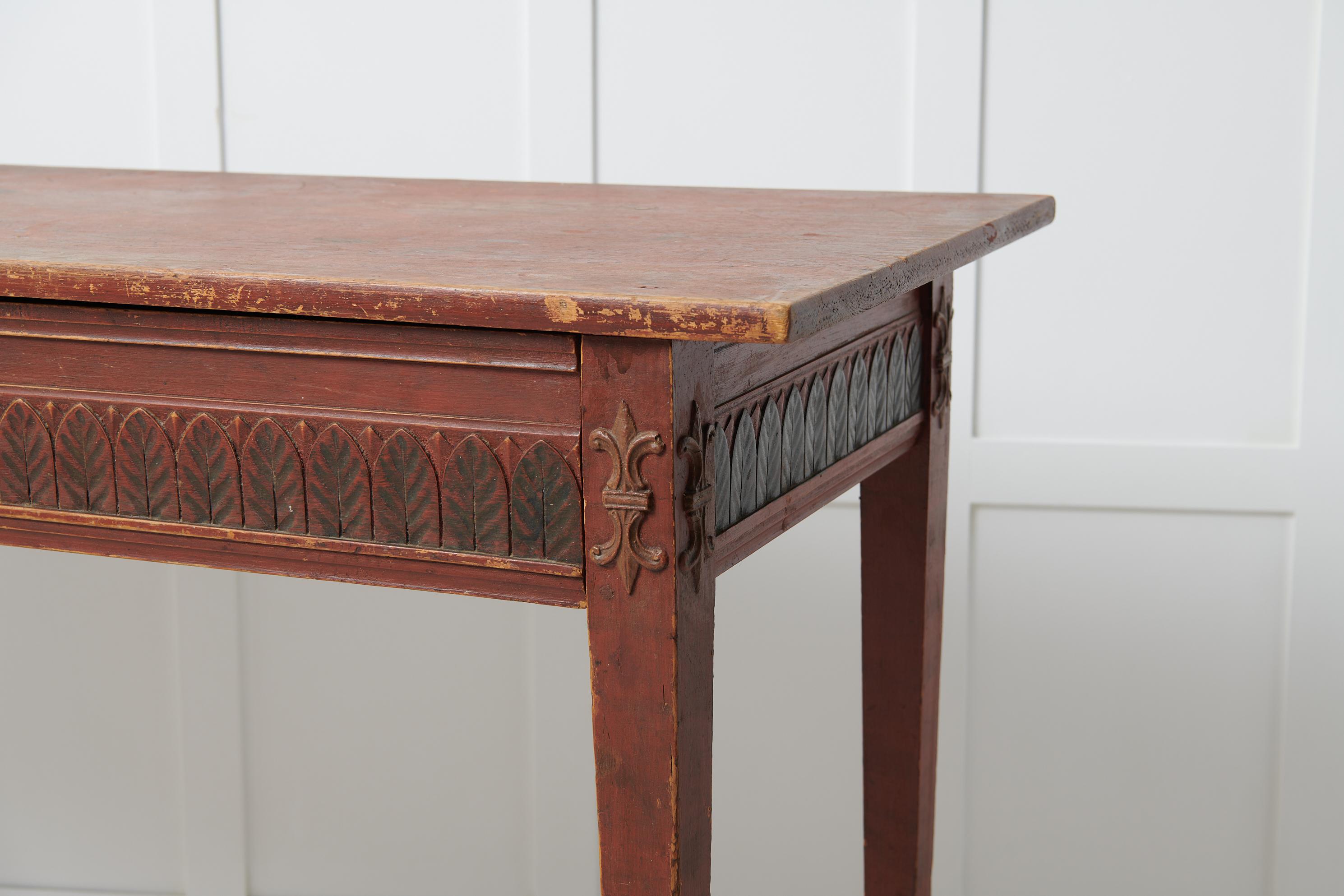 Ancienne et rare table console suédoise de style gustavien en vente 3