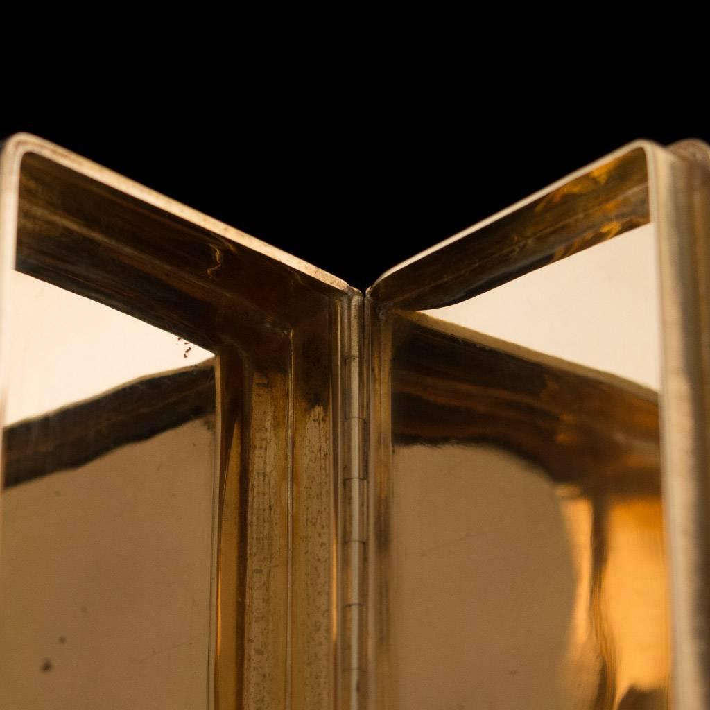 Antique Rare Swiss 18-Karat Gold and Enamel Snuff Box, Bautte & Moynier 2