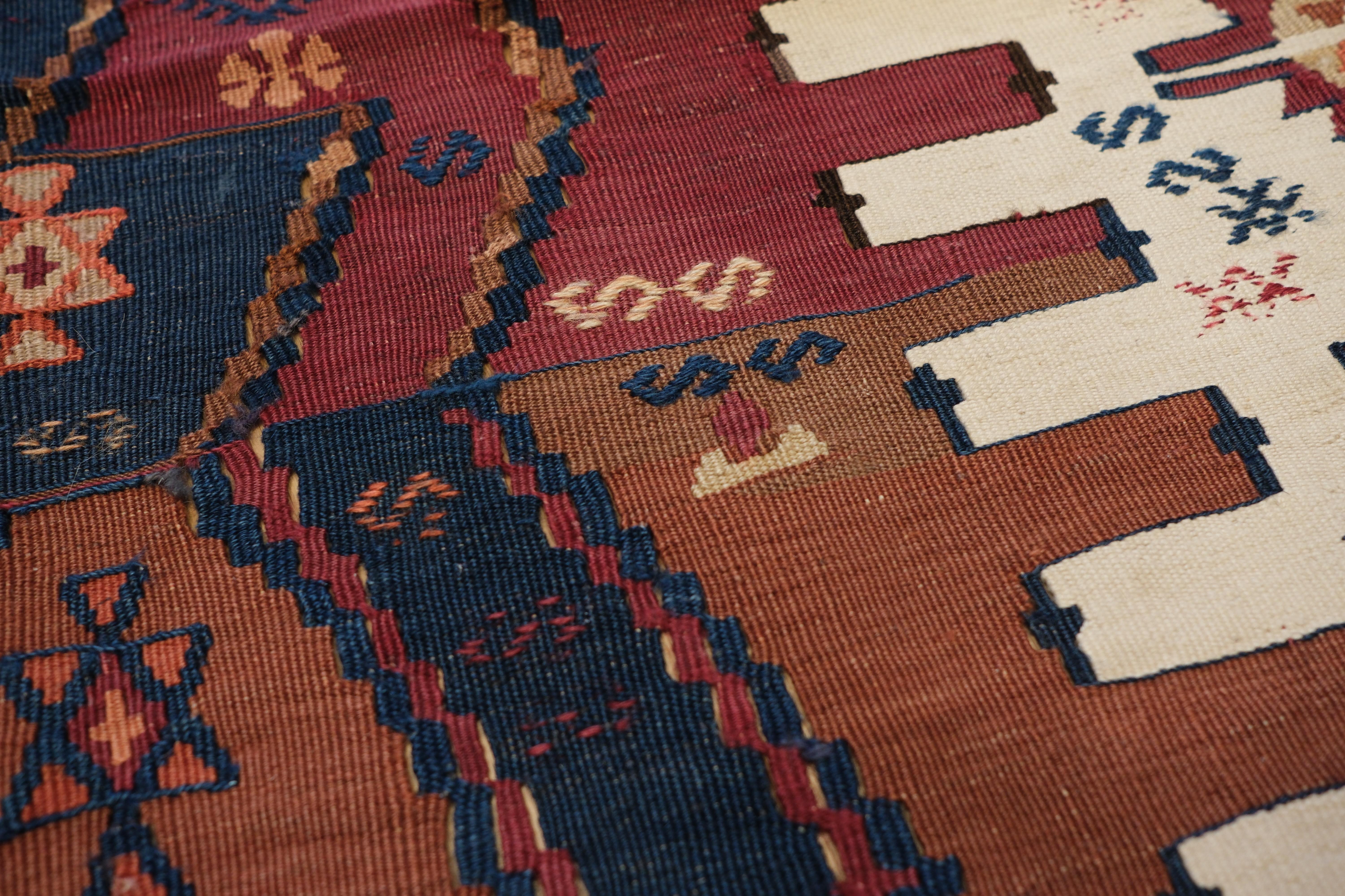 Antique Rashwan Malatya Kilim Rug Wool Vintage Eastern Anatolian Turkish Carpet For Sale 2
