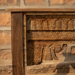 Mesa Consola Antigua de Madera Haveli Recuperada y Tallada a Mano by House of Jaipur