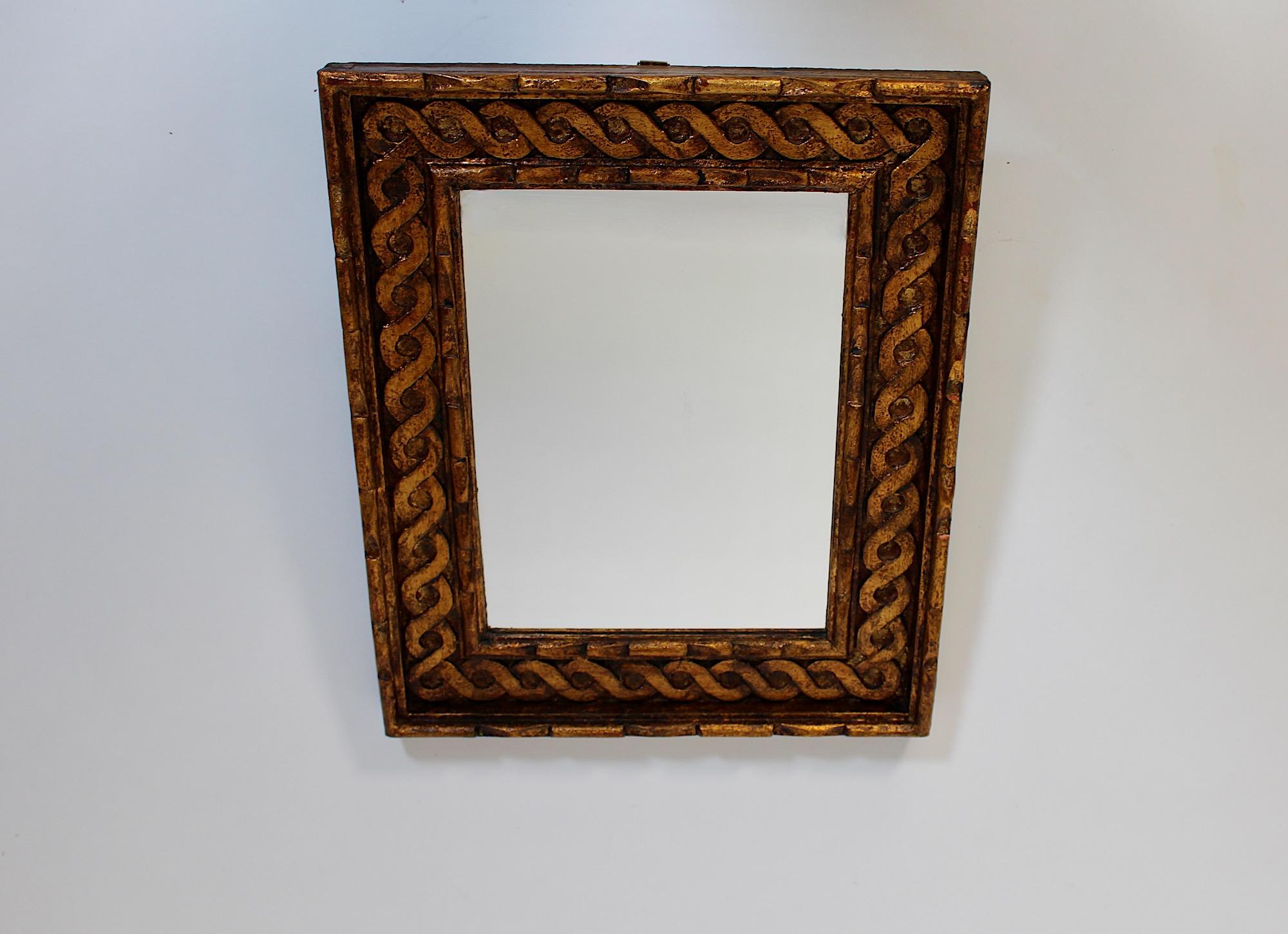 Antiguo Espejo de Pared Rectangular Tallado Madera Dorada circa 1780 Austria en venta 6