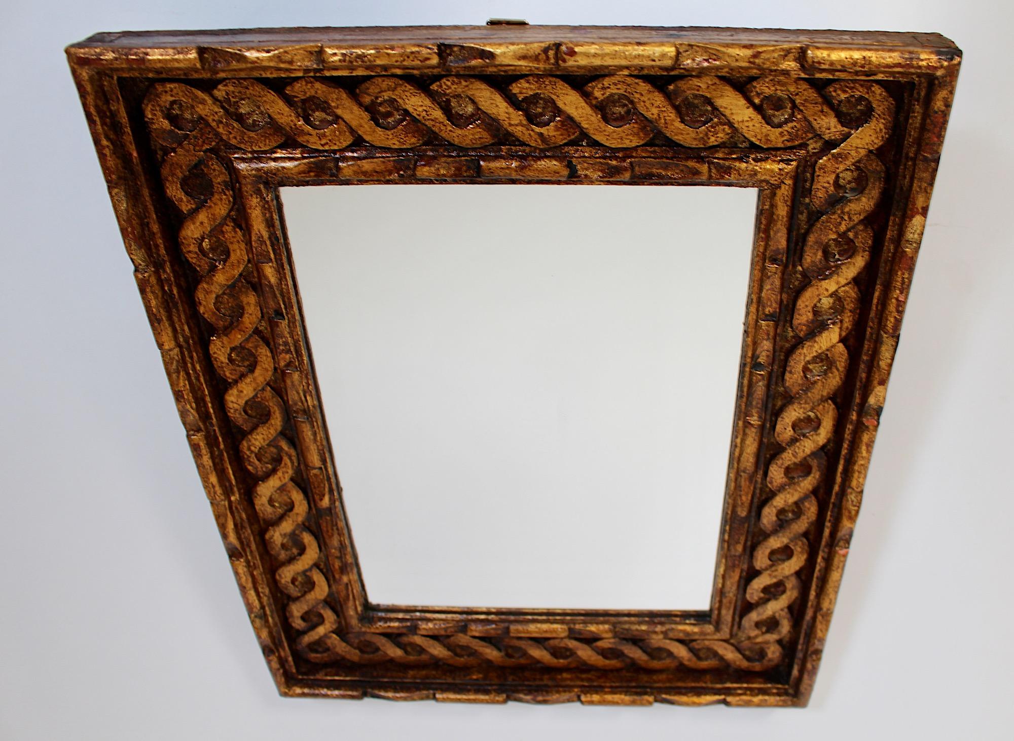 Antiguo Espejo de Pared Rectangular Tallado Madera Dorada circa 1780 Austria en venta 7