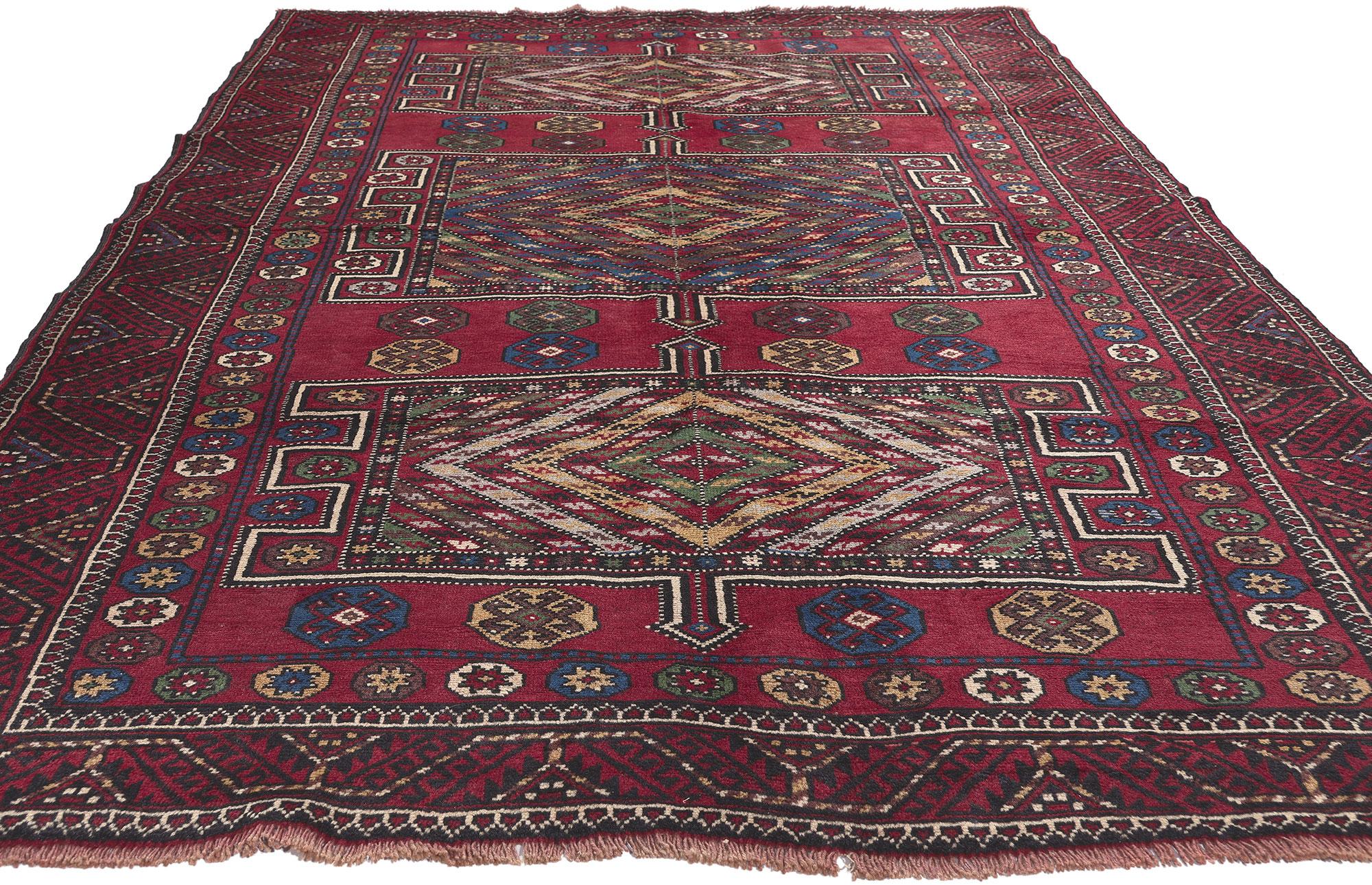 Alfombra afgana nómada baluch roja antigua, 05'03 x 09'04 Moderno de mediados de siglo en venta