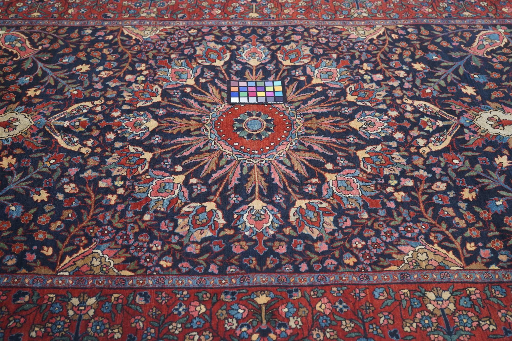 Antique Persian Bidjar Rug  For Sale 3