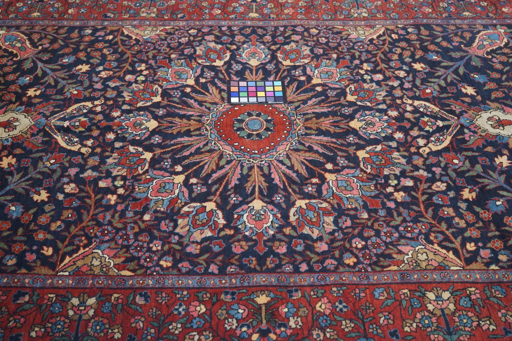 Antique Persian Bidjar Rug 4'6'' x 6'7'' For Sale 4