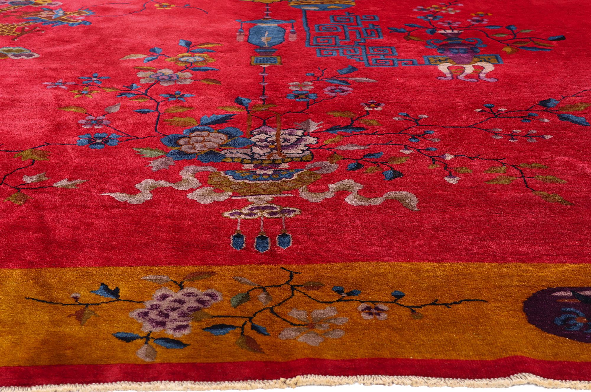 Antique Red Chinese Art Deco Rug In Good Condition For Sale In Dallas, TX