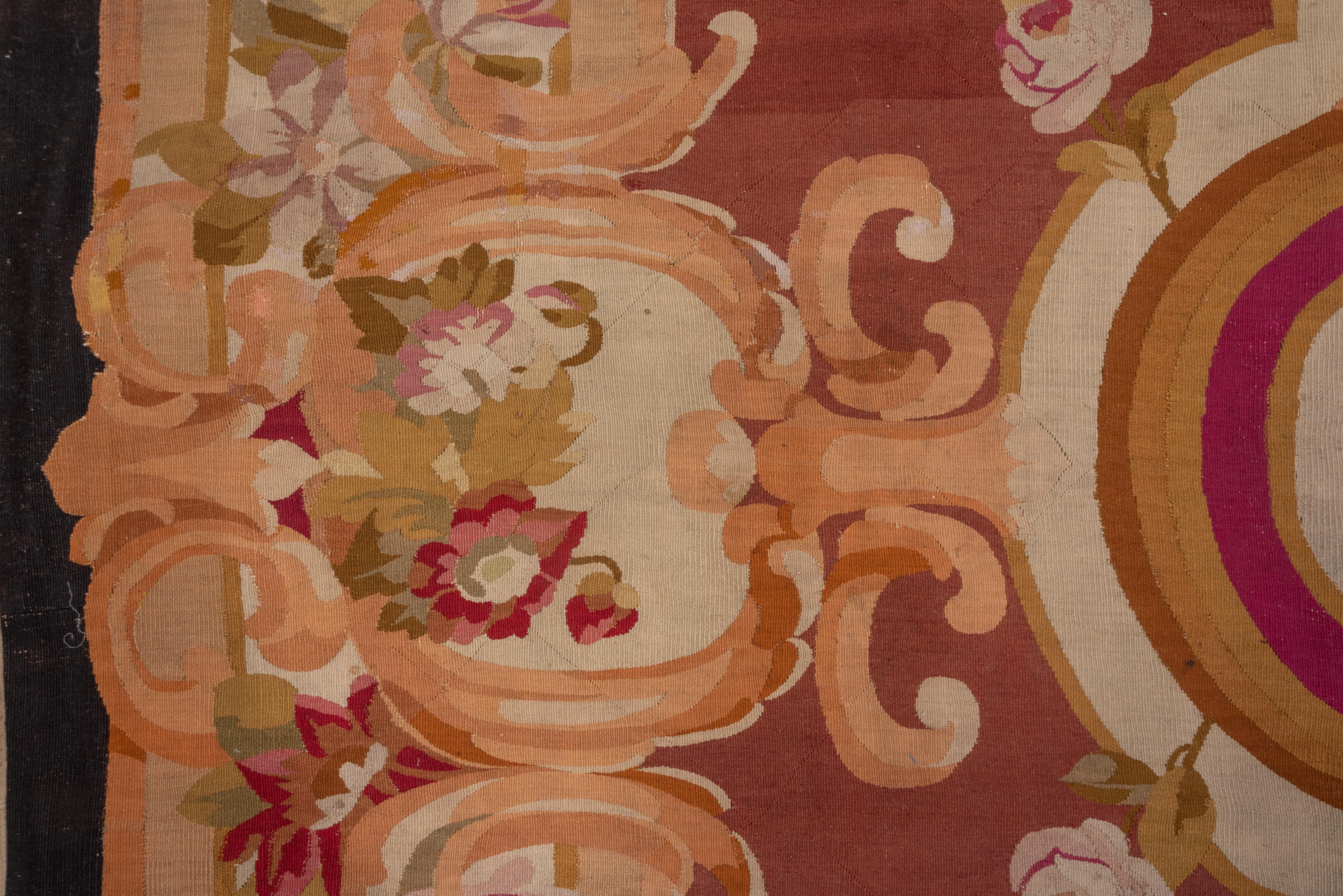Antique Red French Aubusson Carpet In Good Condition For Sale In New York, NY