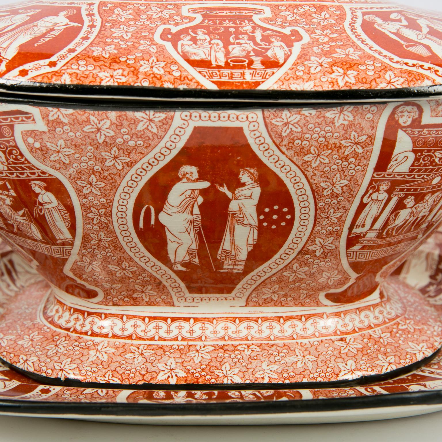 Antique Red Greek Ware Soup Tureen Decorated with Classical Figures circa 1810 In Excellent Condition In Katonah, NY